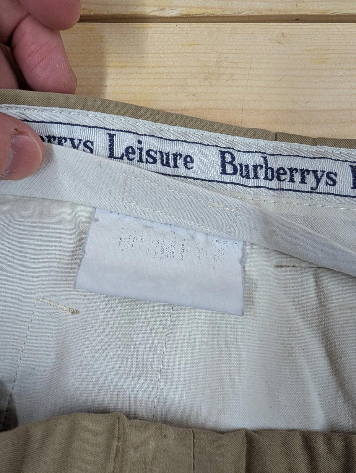 Burberrys Leisure Trousers W34 Men Pleated Beige Tan Vintage 90s Chinos