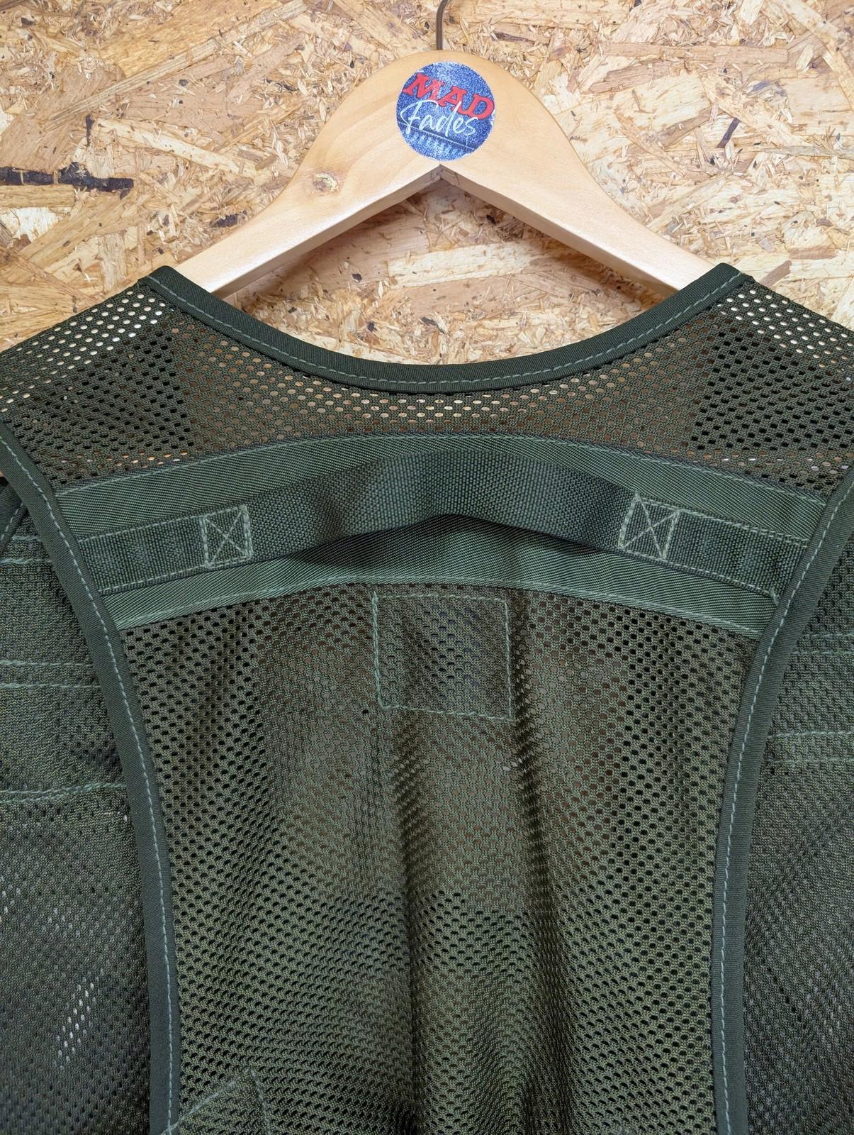 Military Vest Men Tactical Camo Mesh Utility British Army Woodland DC17 Nato