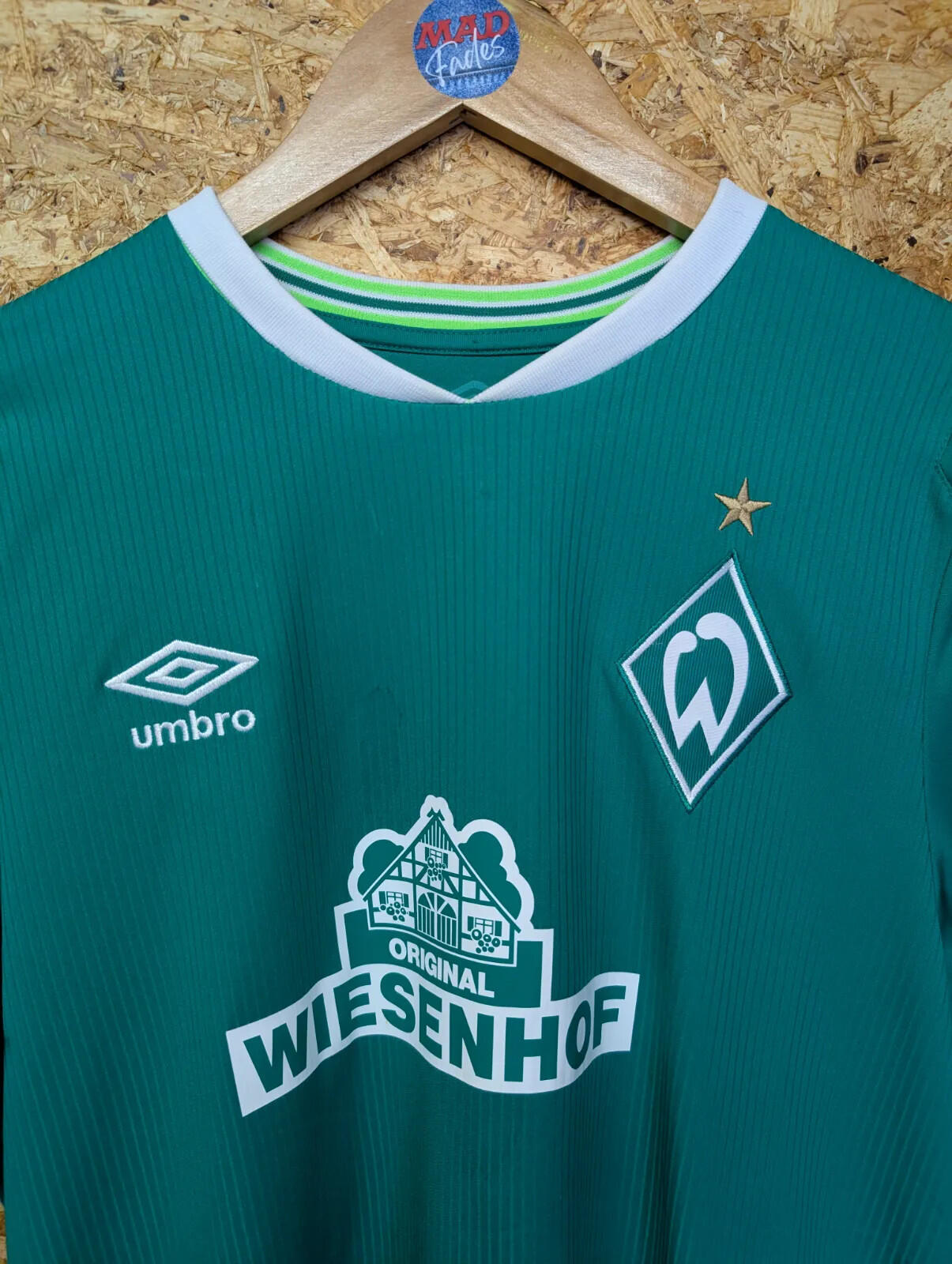 Werder Bremen Football Shirt Mens Medium 2019-2020 Green Umbro SS Wiesenhof