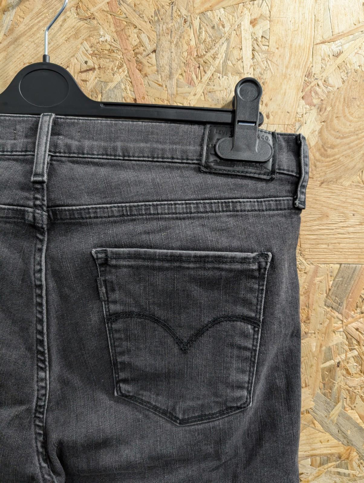 Levis 720 High Rise Super Skinny Jeans Size 8 W31 L30 Women Black Stretch Slim