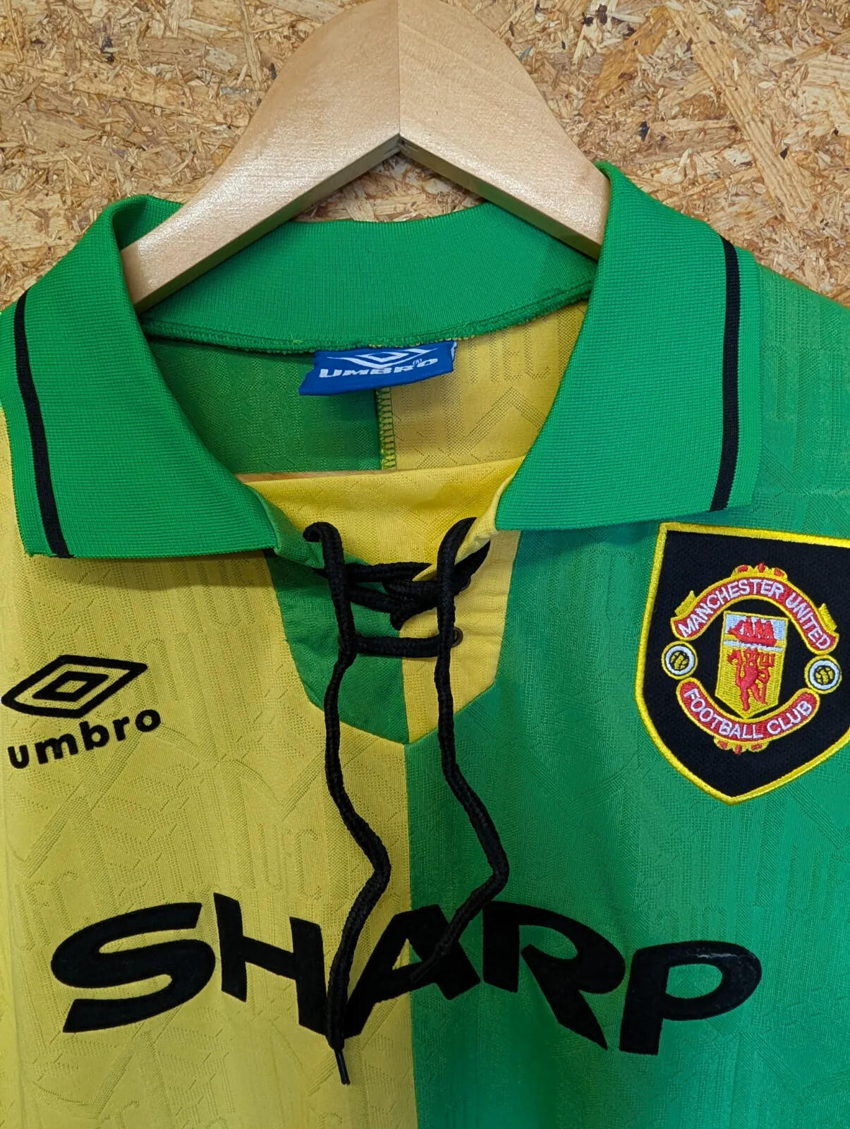 Eric Cantona Era 1992-94 Medium Vintage Green Yellow Man United Shirt Mens Retro