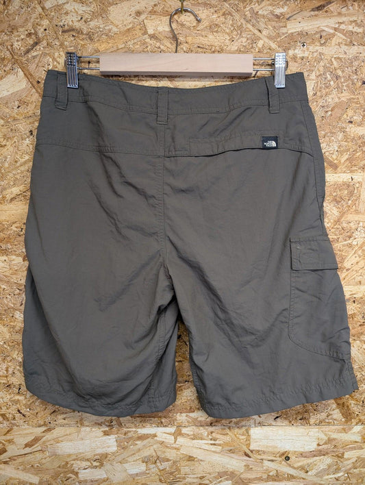 The North Face Cargo Shorts Men 32 Outdoor Nylon Green Casual Utility