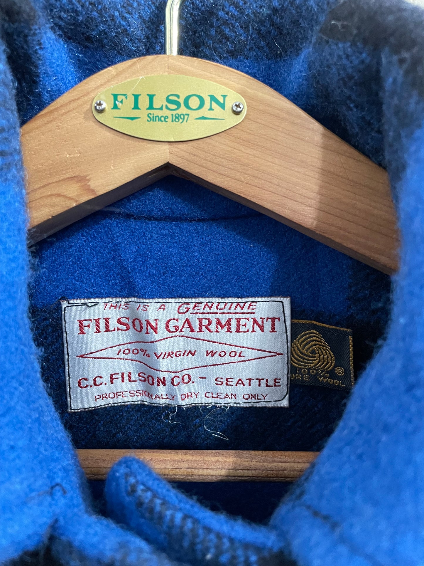 Filson Buffalo Plaid Blue Lot 83 Double Mackinaw Wool Jacket Vintage Size Small