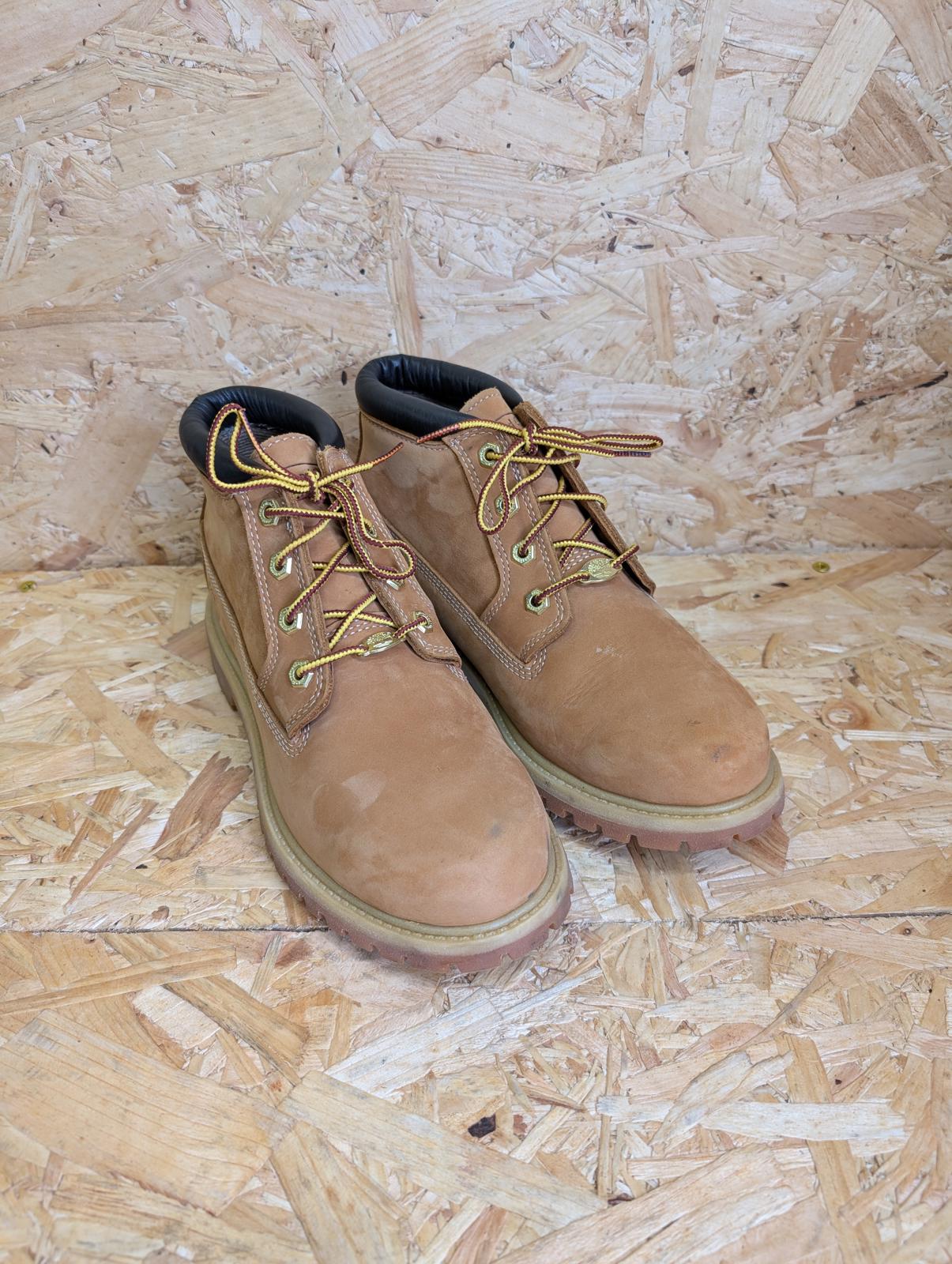 Timberland Boots Size UK 6.5 EU 40 Nellie Chukka Double Natural Tan Leather