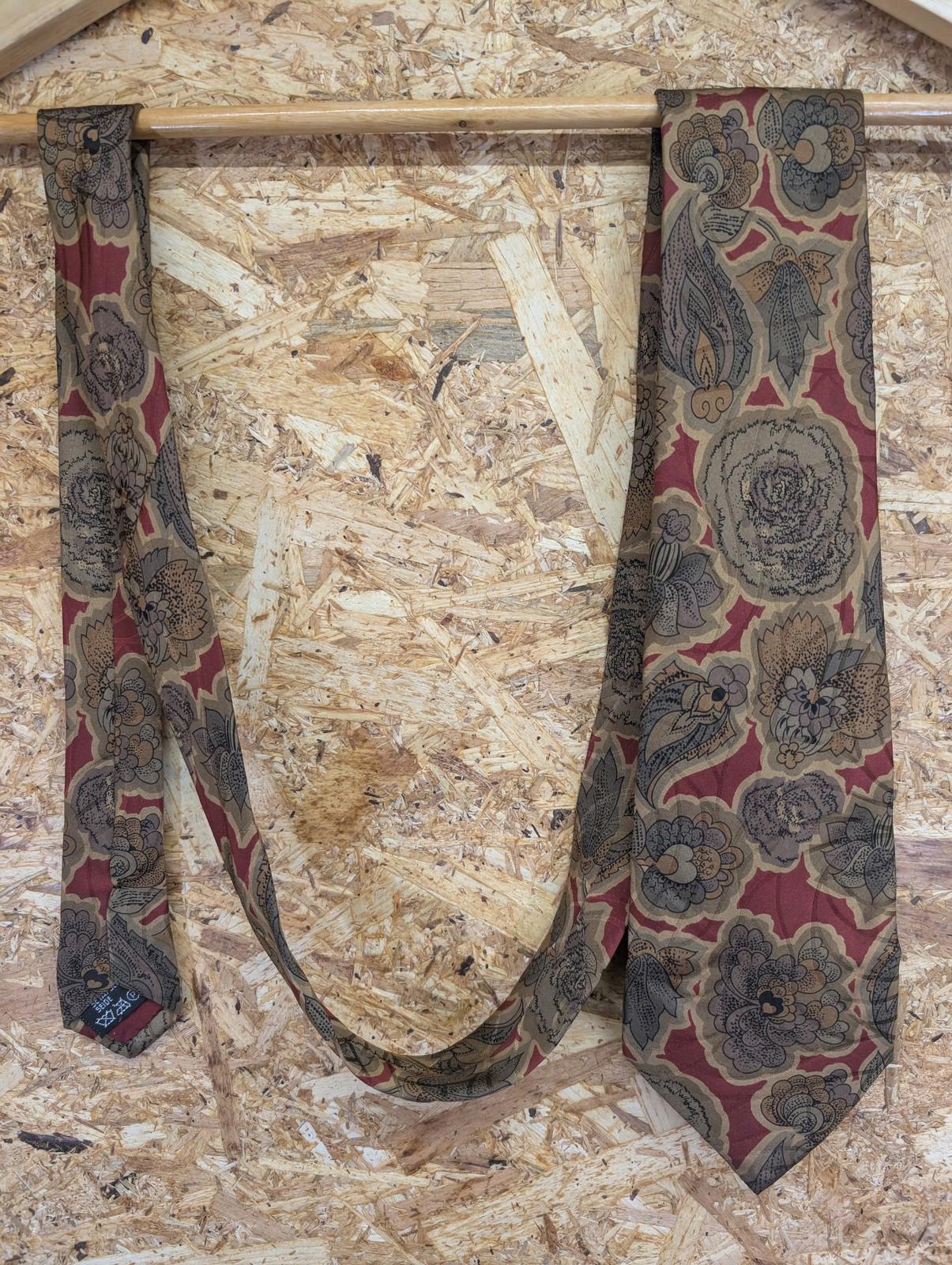 Burberrys Mens Tie Floral Pattern Pure Silk Vintage 80s Made in England Brown