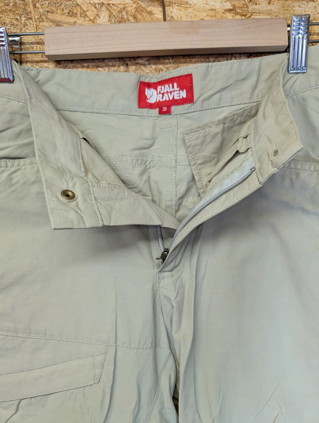 Fjallraven Daloa MT Zip Off Trousers W28 Comfort High Cargo Beige Zip Pockets