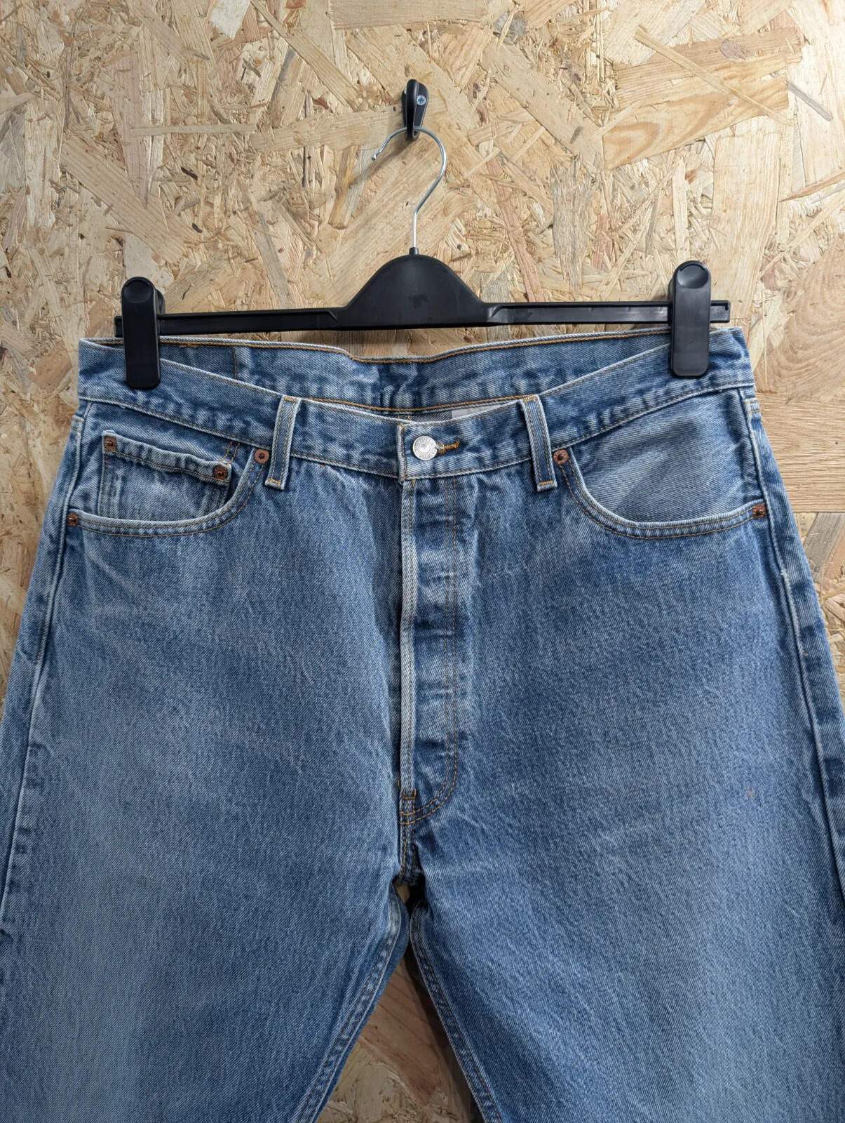 Vintage Levis 501 XX Jeans Mens W38 L37 Mid Blue Denim Straight Button Fly
