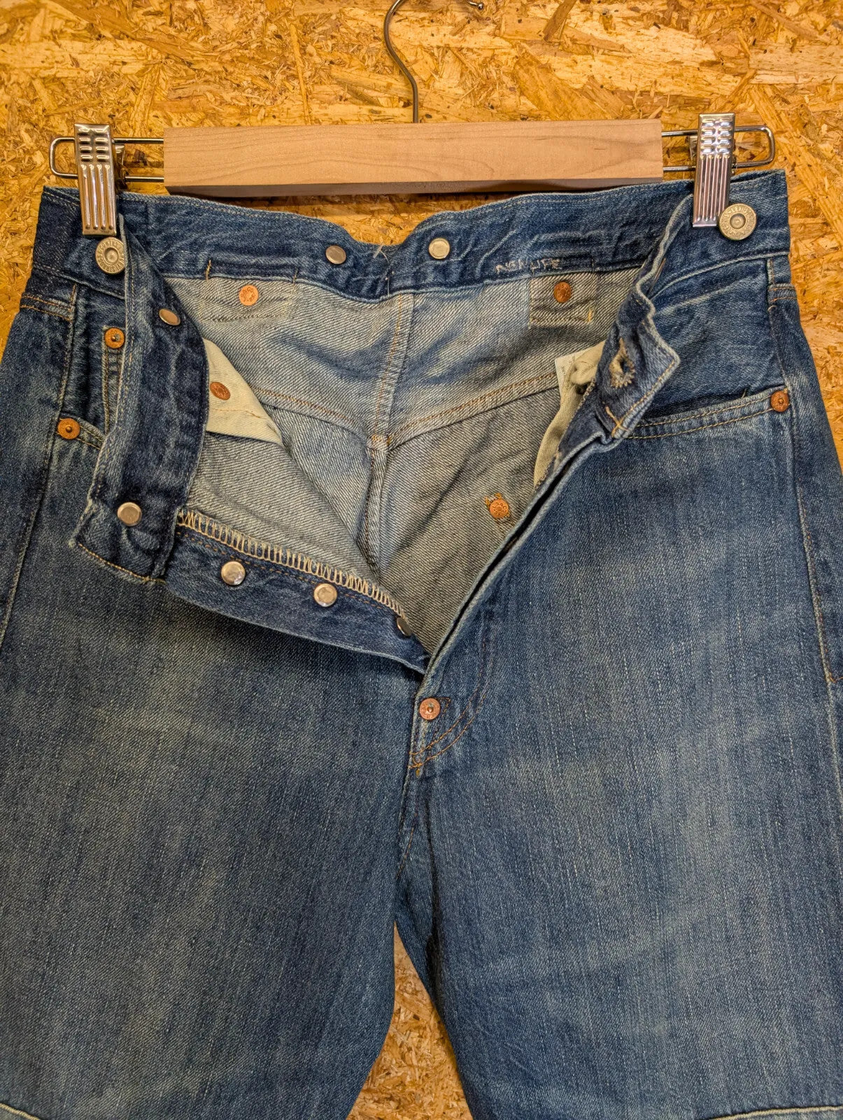 Levis Vintage Clothing 501 1915 Blue Jeans W28 Cinch Raw Hem Cropped Selvedge
