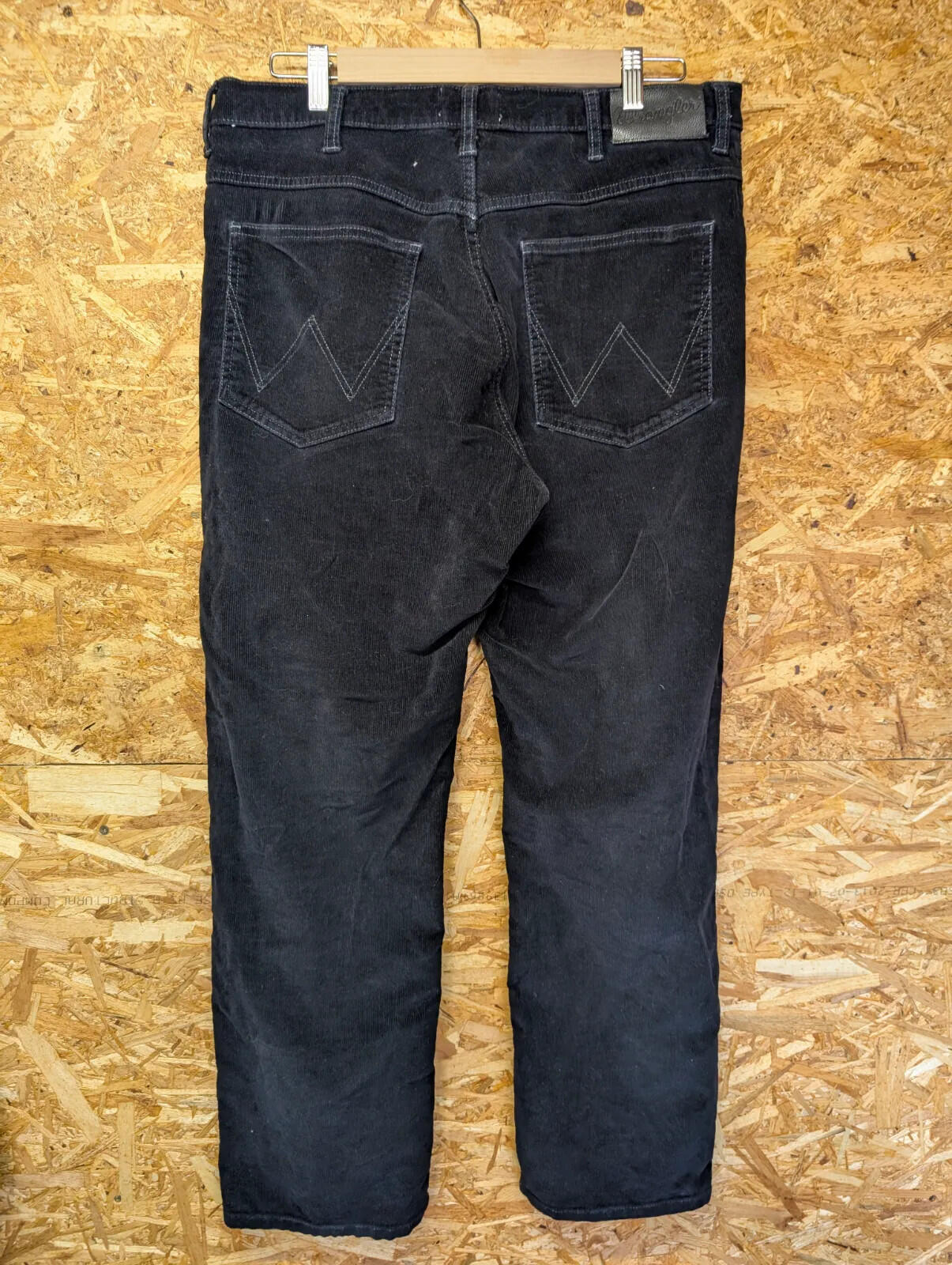 Wrangler Arizona Corduroy Jeans Mens W34 L30 Black Cotton Straight Leg Zip Fly