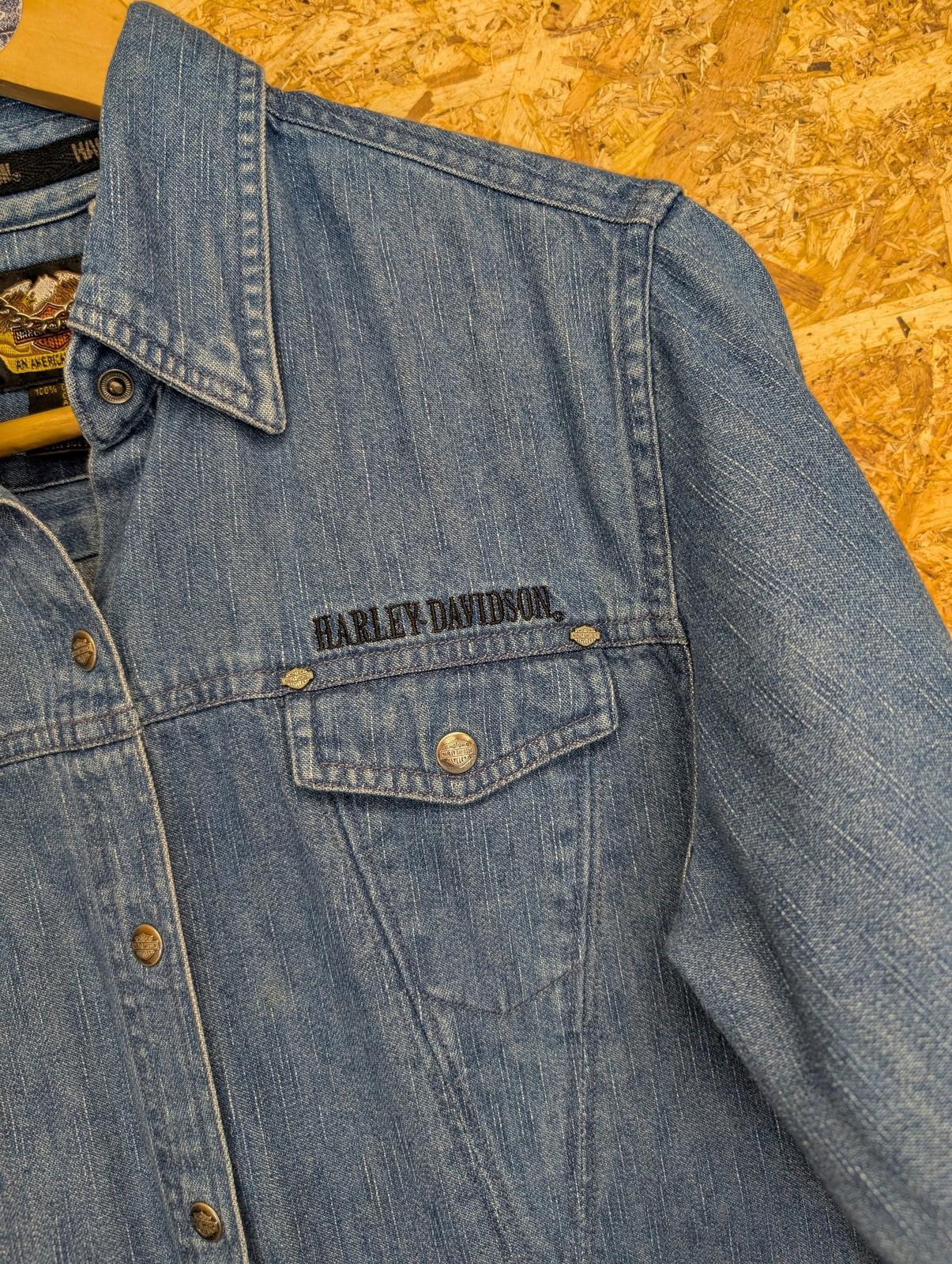Harley Davidson Denim Shirt Medium Women Embroidered Blue Long Sleeve Button-Up
