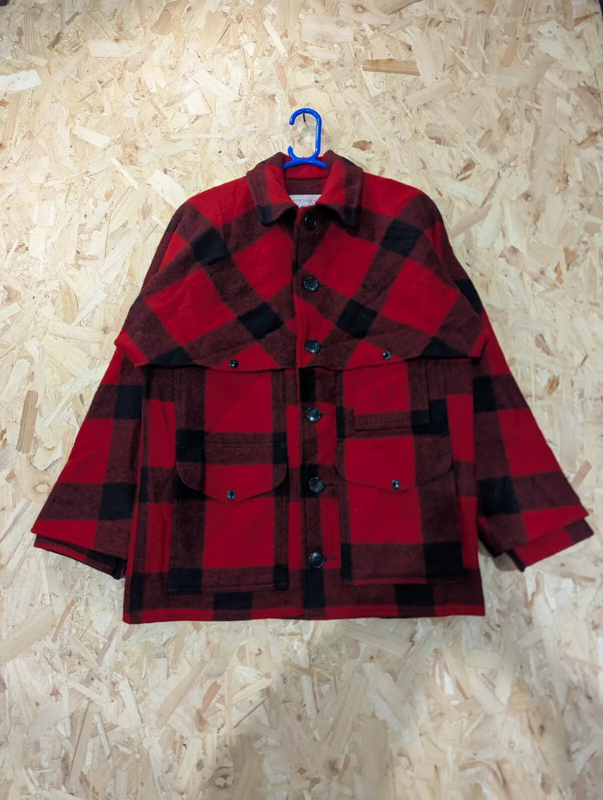Filson Double Mackinaw Jacket Mens Small 38 Red Black Wool Plaid USA Vintage 80s
