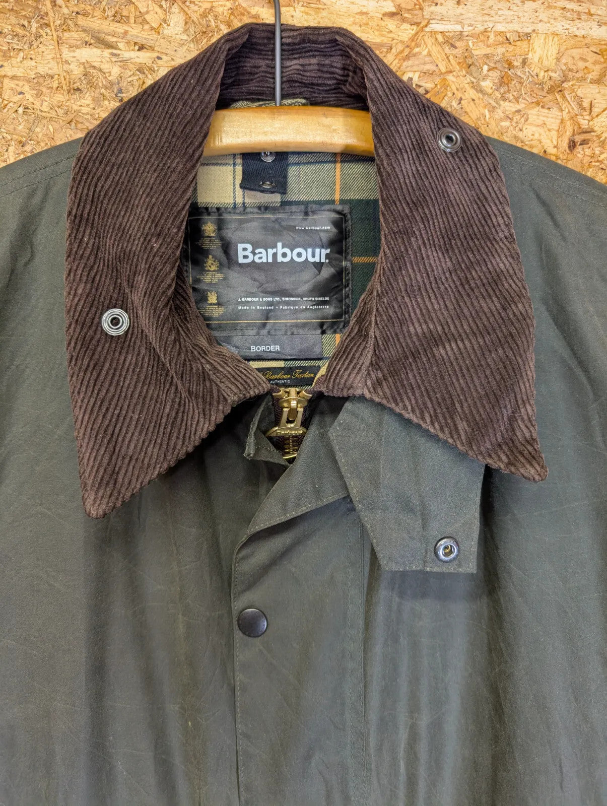 Barbour Border Wax Jacket Mens XXL C46 Olive Green Tartan Lining Cord Collar