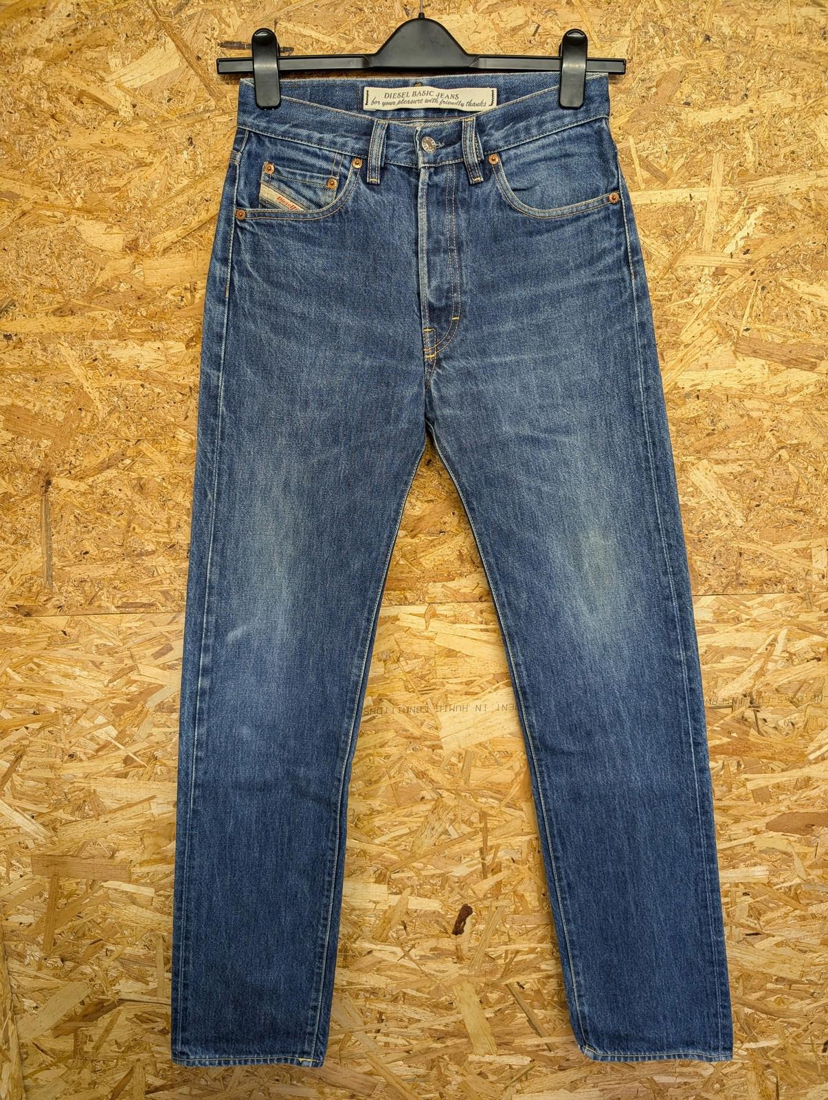 Diesel Basic Jeans W28 L34 Men RR55 Straight Italian Denim Blue 90s Vintage