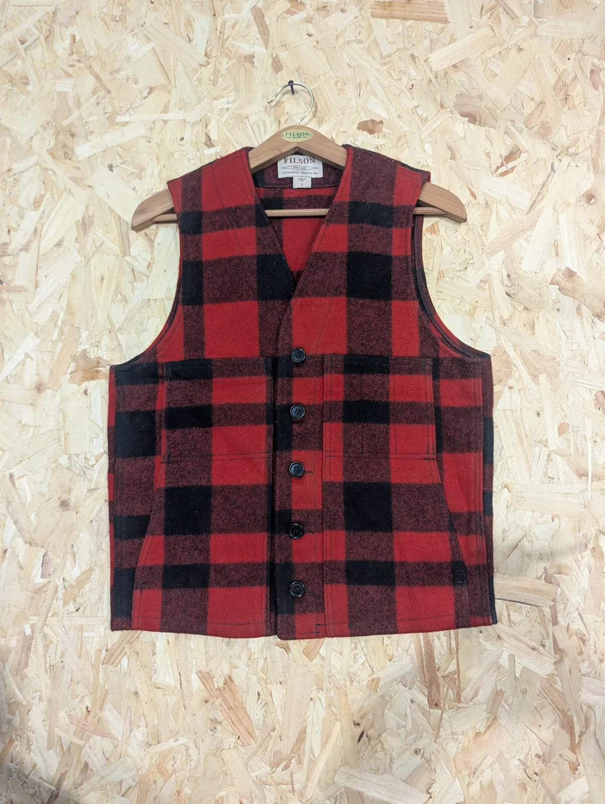 Filson Mackinaw Vest Mens Small Red Black Check Buffalo Heavy Wool USA Made