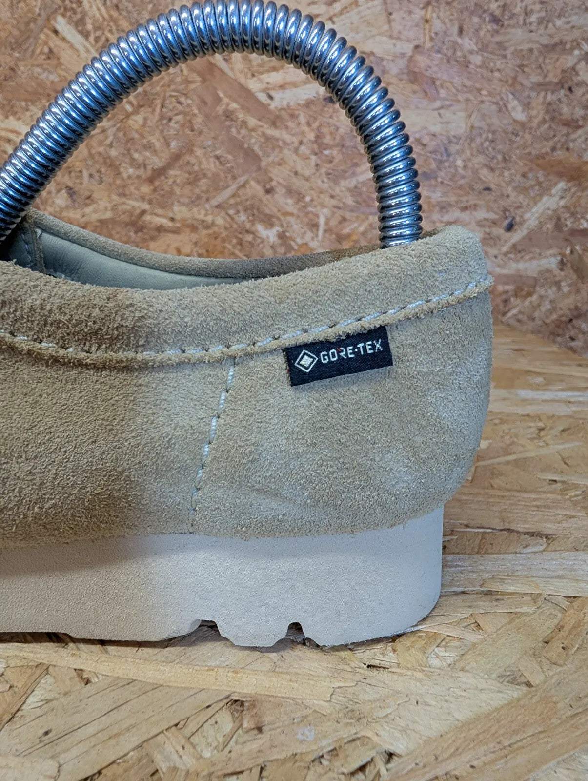 Clarks Originals Wallabee Shoes Mens UK6 EU 39.5 Beige Suede Sand Gore Tex Lace