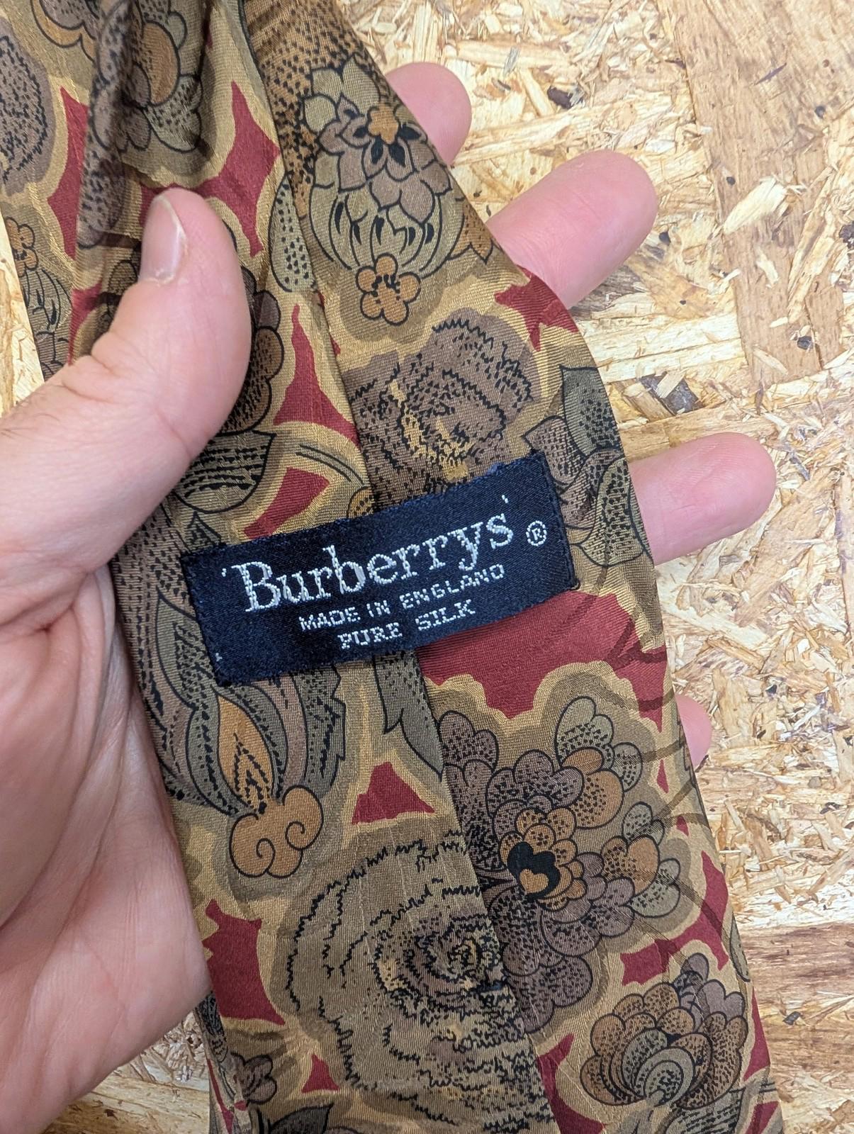Burberrys Mens Tie Floral Pattern Pure Silk Vintage 80s Made in England Brown