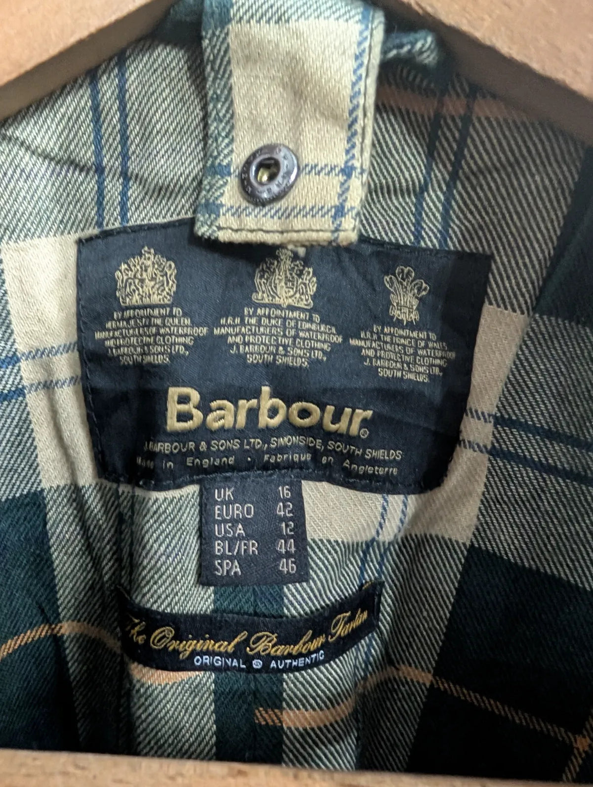 Barbour Waxed Jacket Womens UK16 Dark Green Cotton Cord Collar Beadnell Tartan
