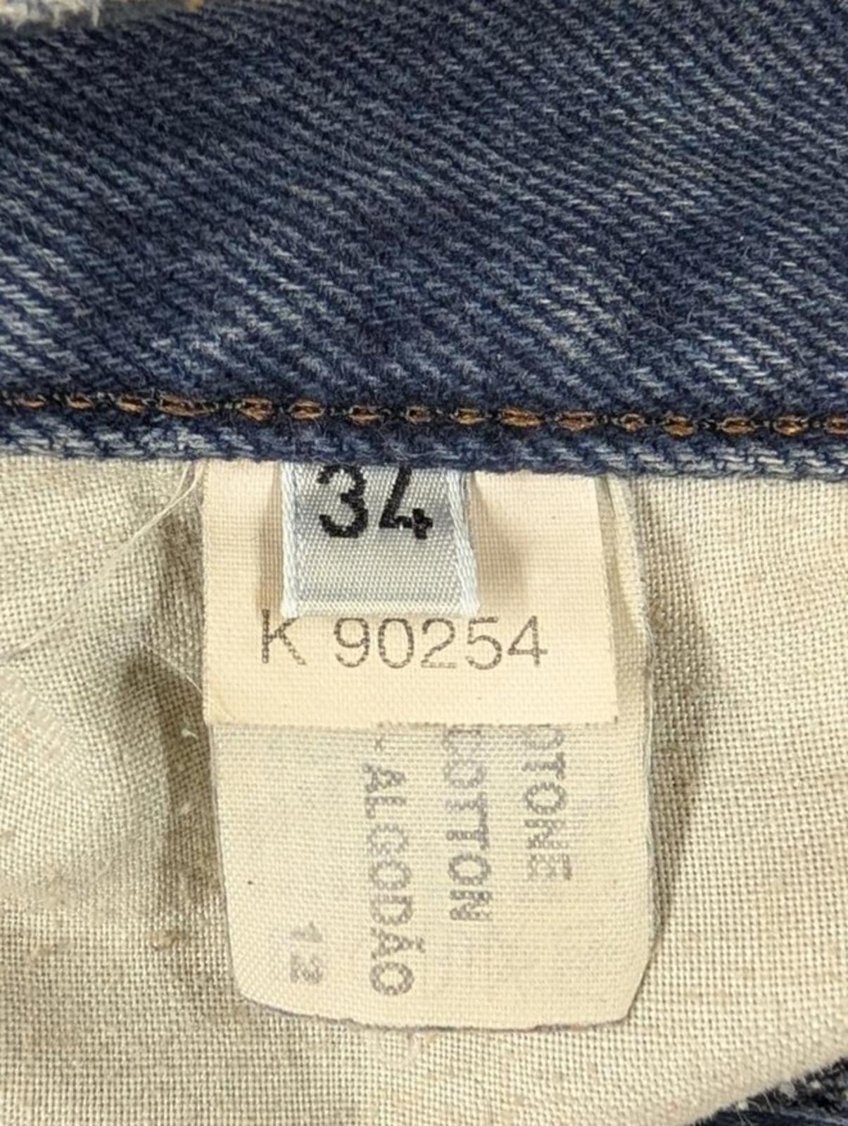 Valentino Jeans W32 L31 Vintage 90s Mid Wash Blue Denim