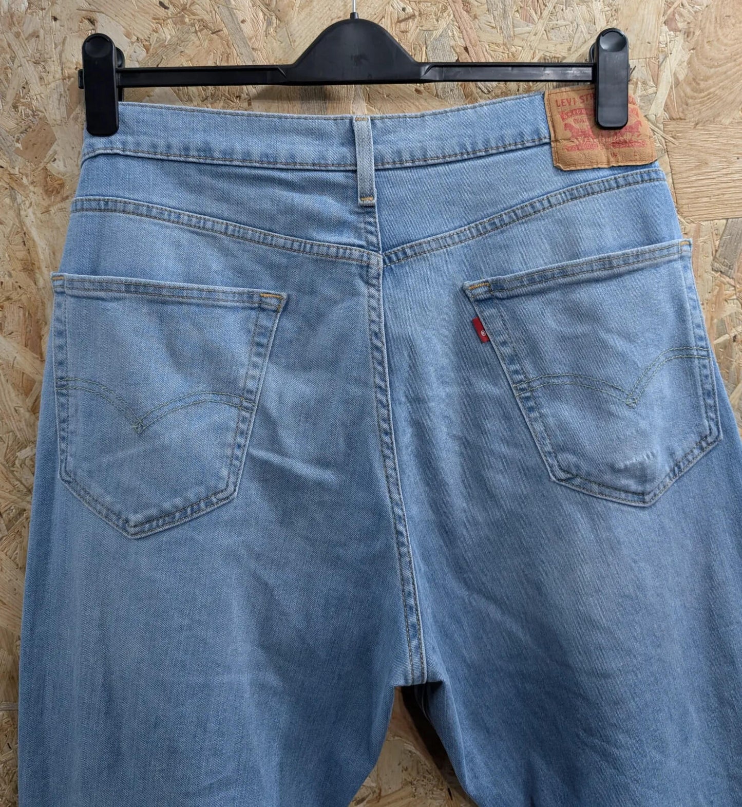 Levis 541 Jeans Mens W36 L34 Light Blue Wash Stretch Denim Straight Leg Zip Fly