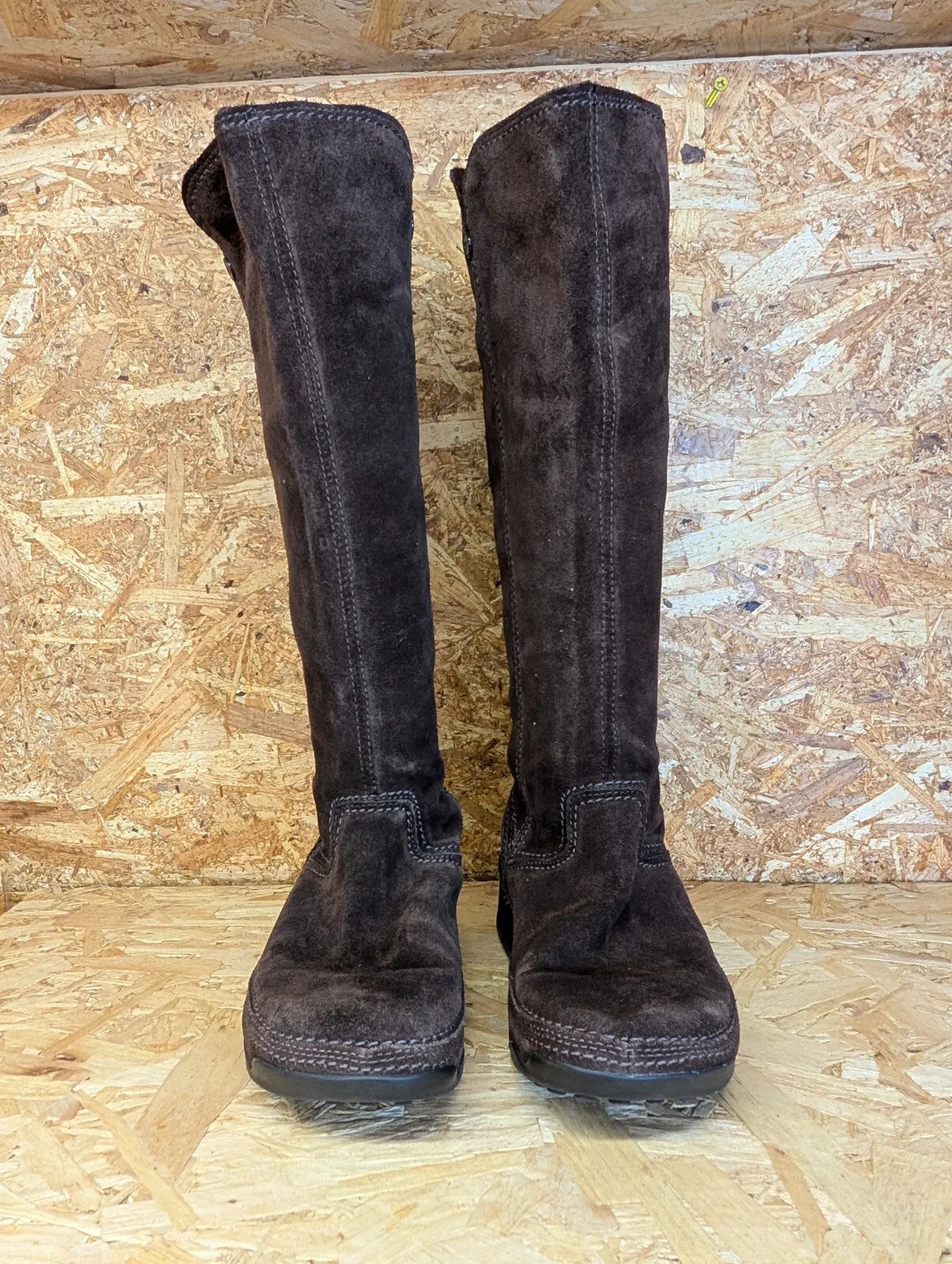 FitFlop Knee High Boots Women UK 5 EU 38 Brown Suede Slip On Superboot Tall