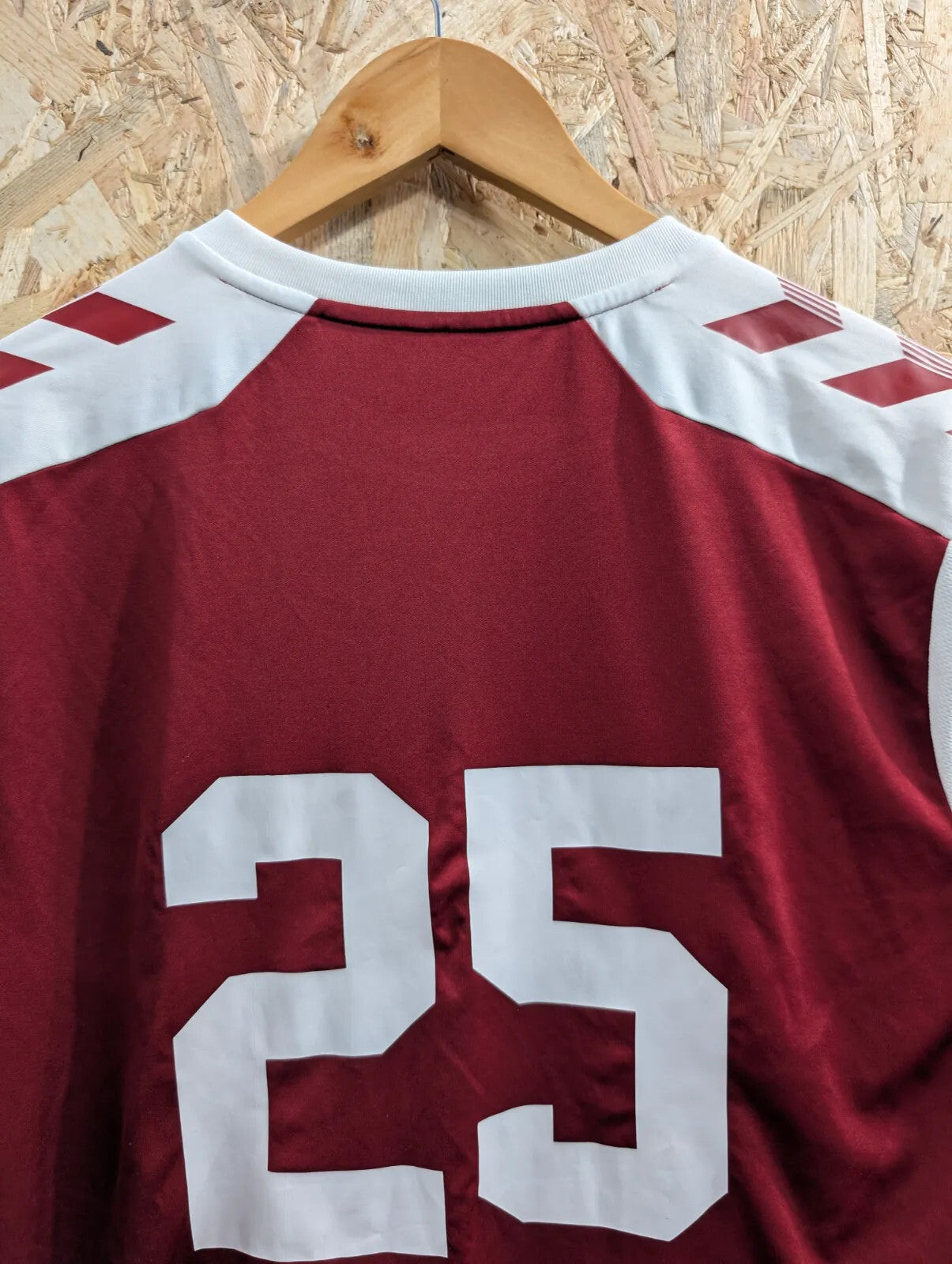 Northampton Town FC 20/21 Home Football Shirt Men Medium Burgundy S/S Hummel