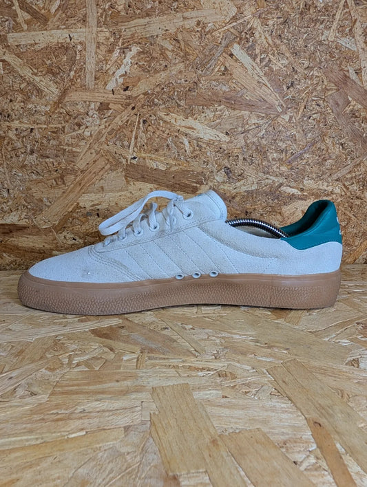 Adidas Skate Shoes Mens UK10.5 Grey Suede Gum Sole Lace Leather SB Low Tops