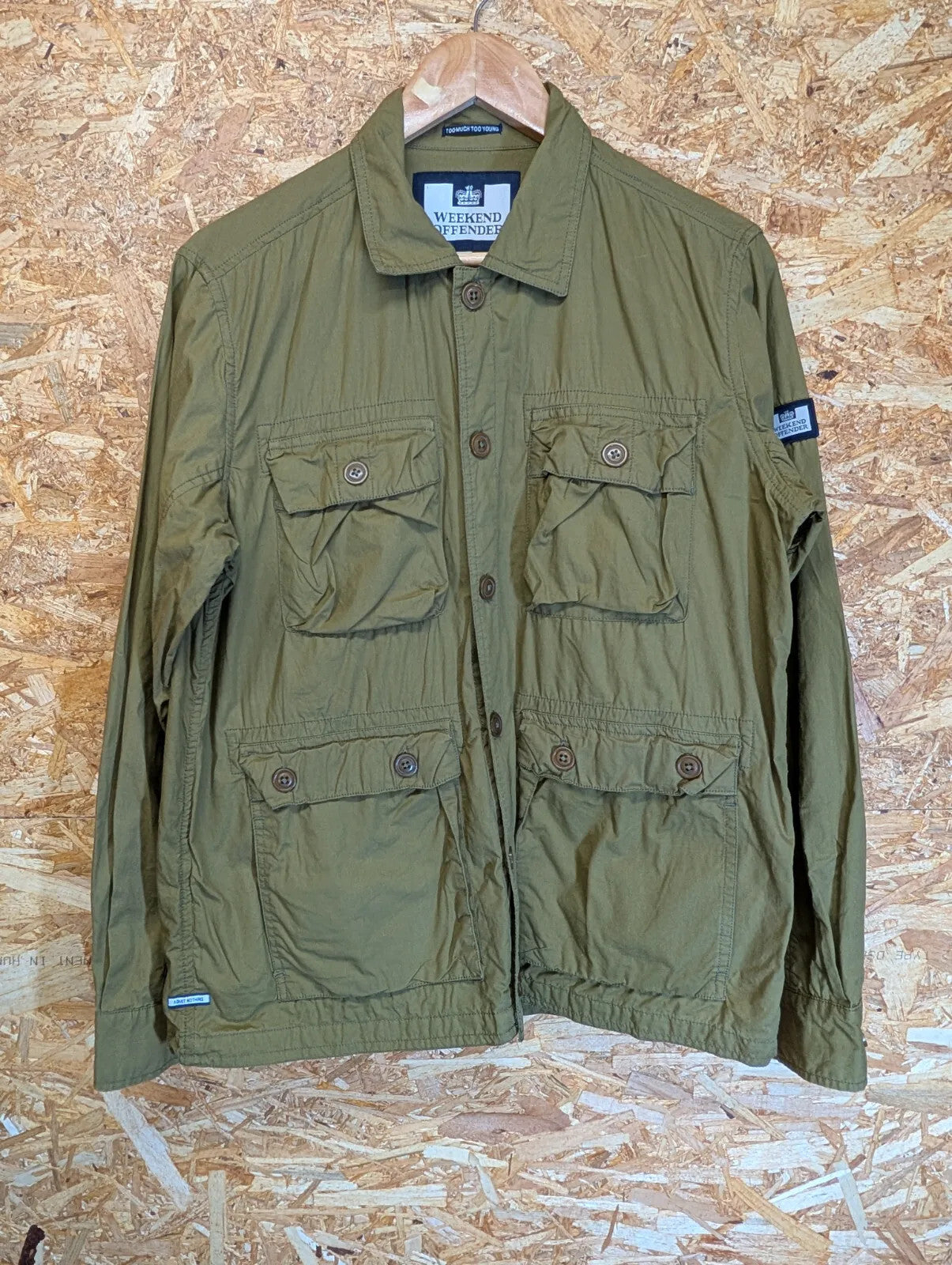 Weekend Offender Chore Jacket Mens Medium Khaki Green Cotton Pockets Overshirt