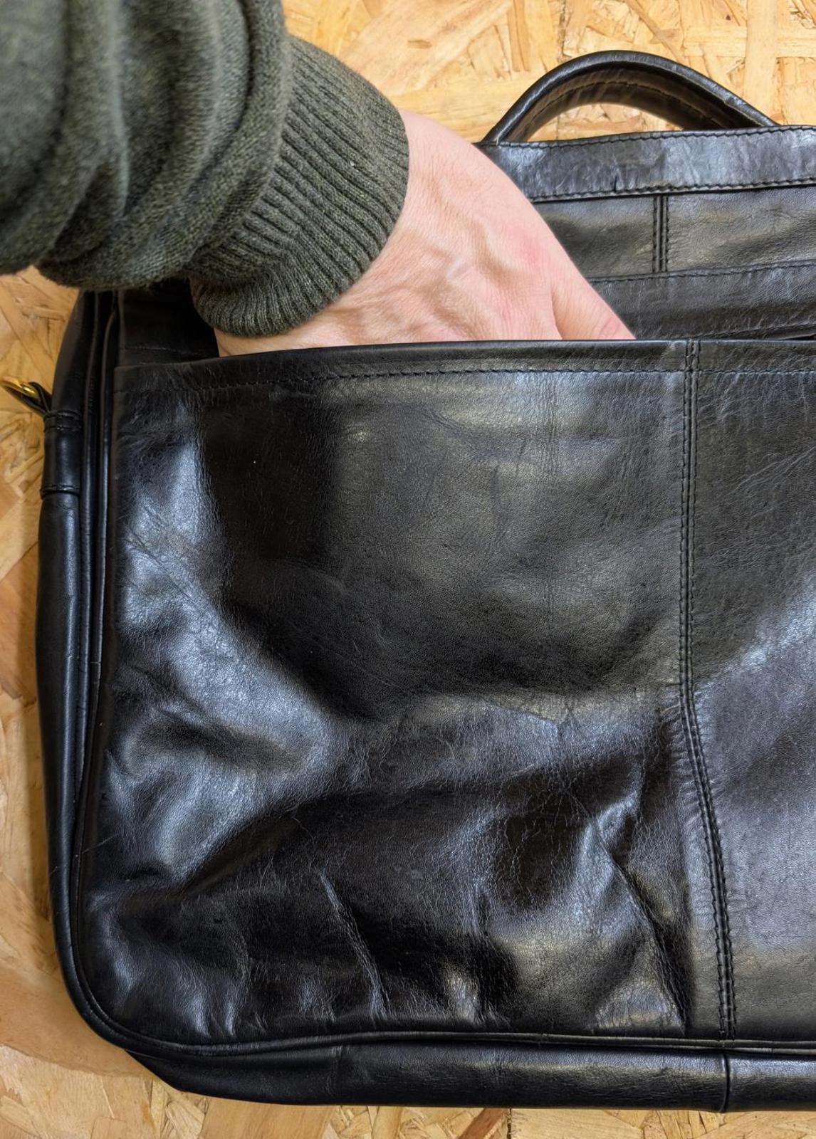 Quality Leather Black 15.5" Messenger Bag Medium Briefcase Satchel Book StraP