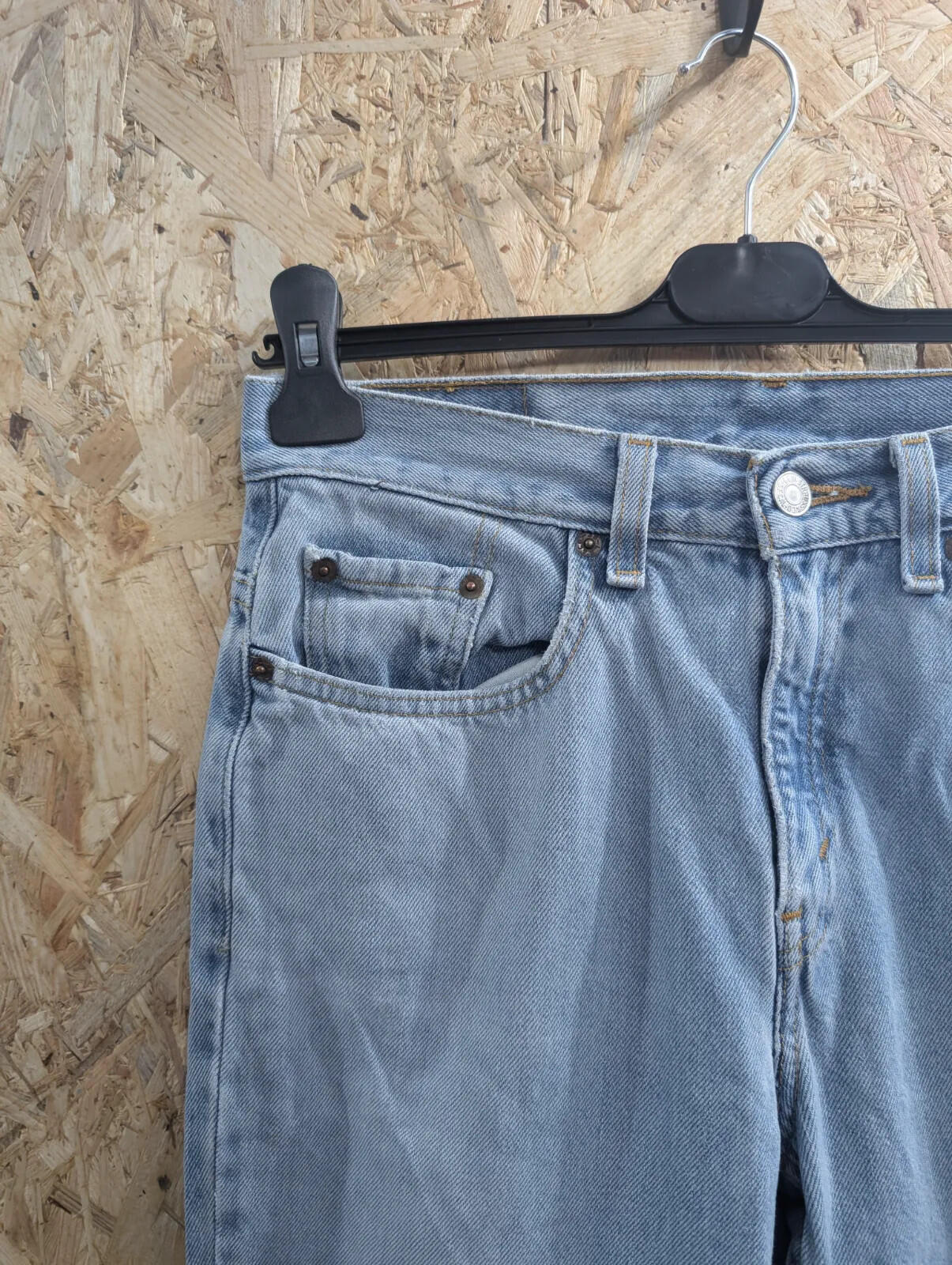 Vintage Levis 505 Jeans Mens W28 L32 Light Blue Denim Lower Rise USA Made 80s