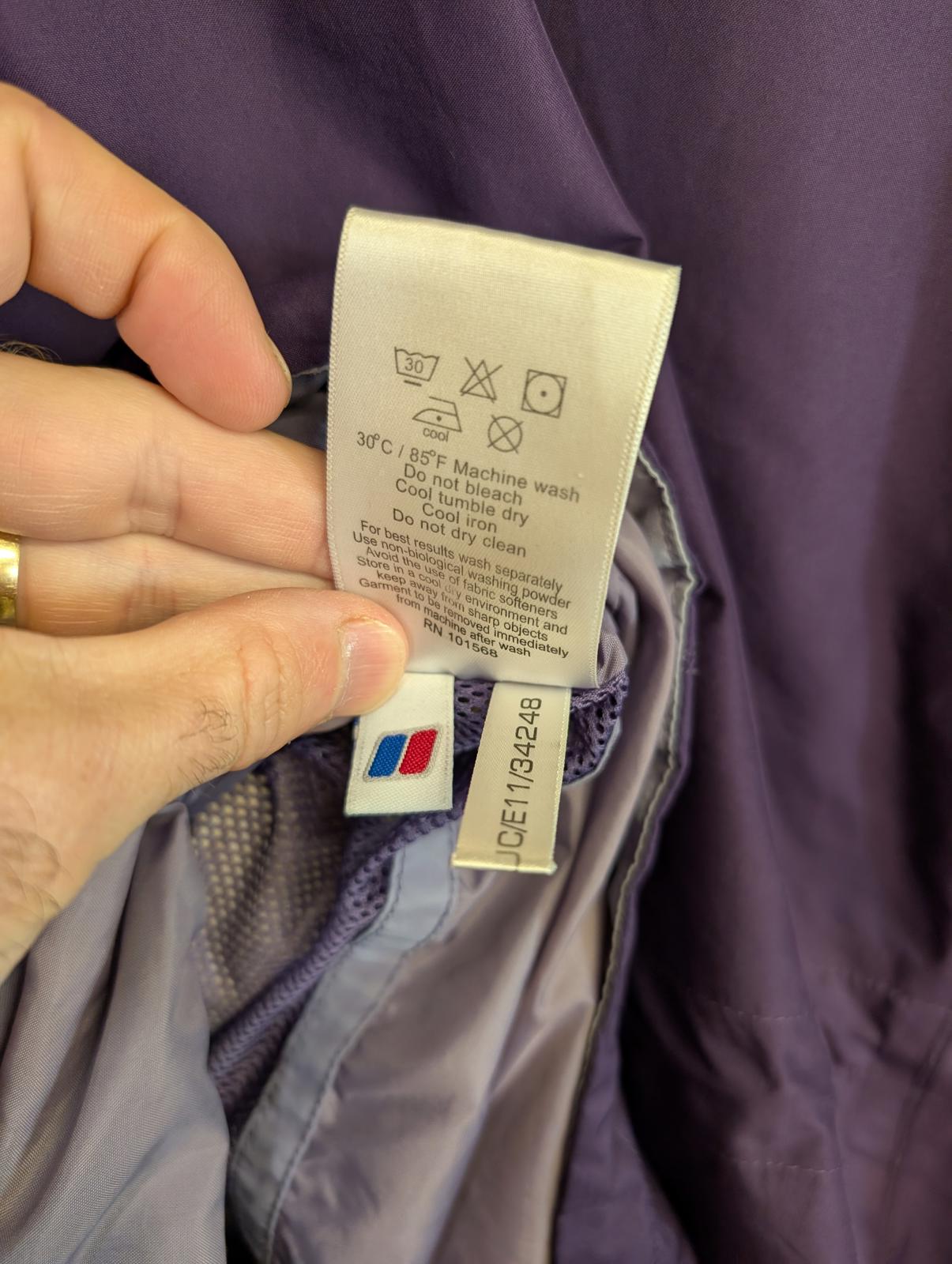 Berghaus Womens Size 12 Medium Shell Gore-Tex Jacket Waterproof Rain Coat Anorak