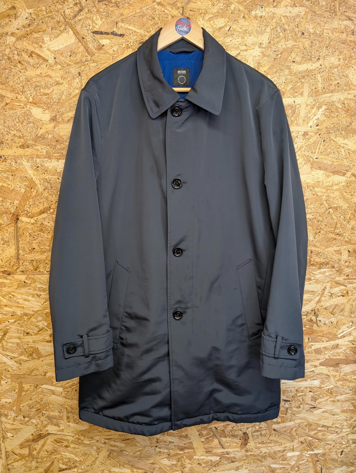 Boss Car Coat Mac Mens Size Medium 40 Navy Blue Black Waterproof Insulated 50