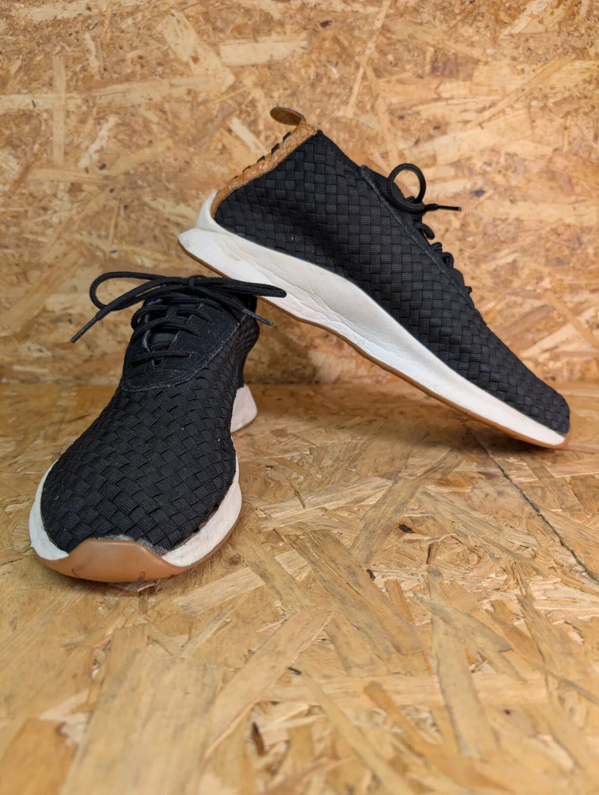 Nike Air Woven Boots Trainers UK9 EU43 Black Woven Black Dark Russet Hi Tops