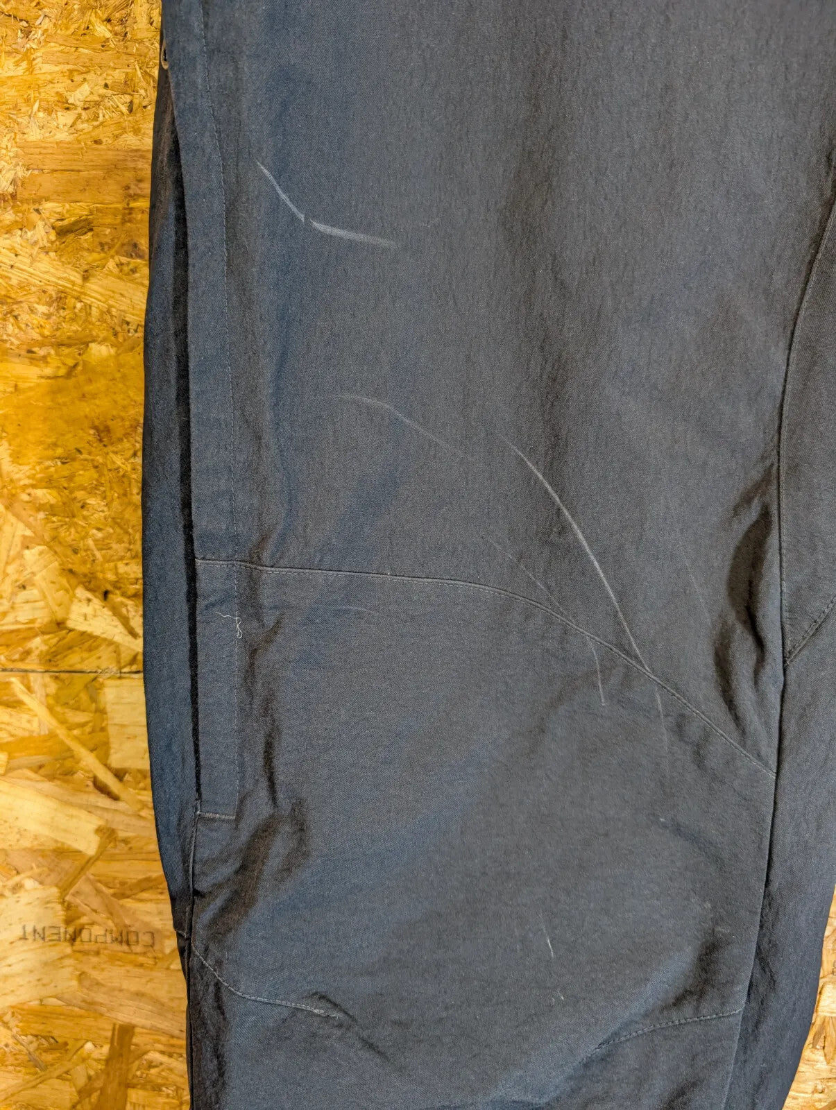 Berghaus Extrem Trousers Mens W36 L32 Black Zip Pockets Outdoor Hiking Walking