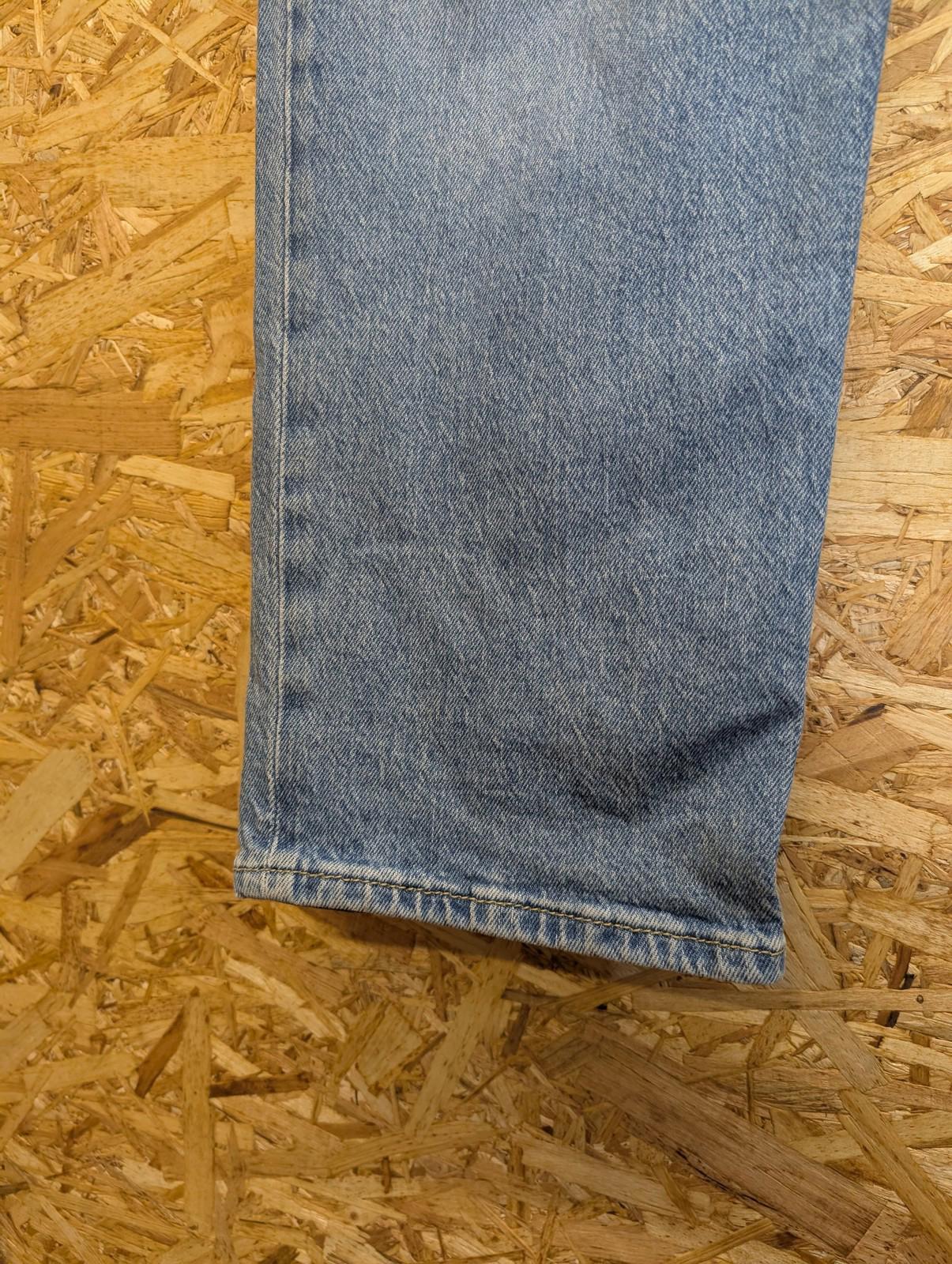 Levis Jeans UK 16 W34 L29 Women Deepika Padukone Straight Leg Blue Stonewash