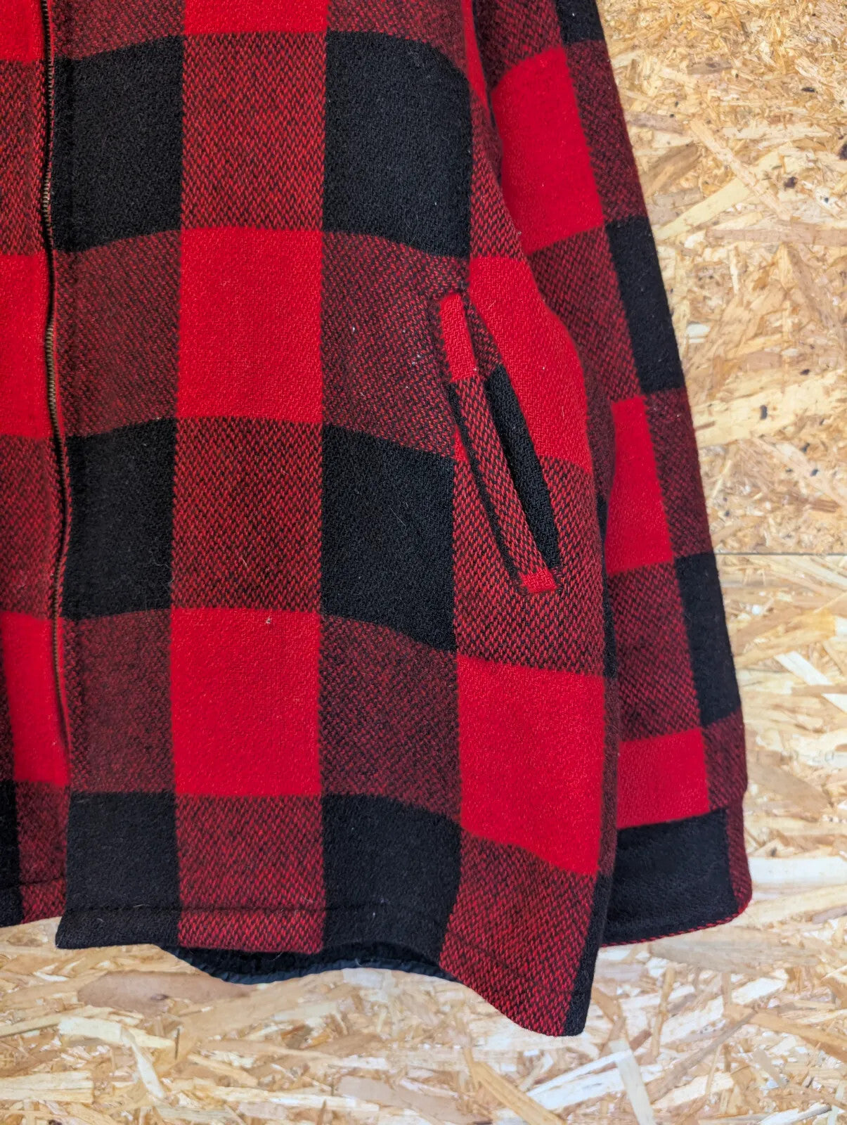 Woolrich Buffalo Jacket Mens XXL Red Black Plaid Check Sherpa Lined USA Made 70s