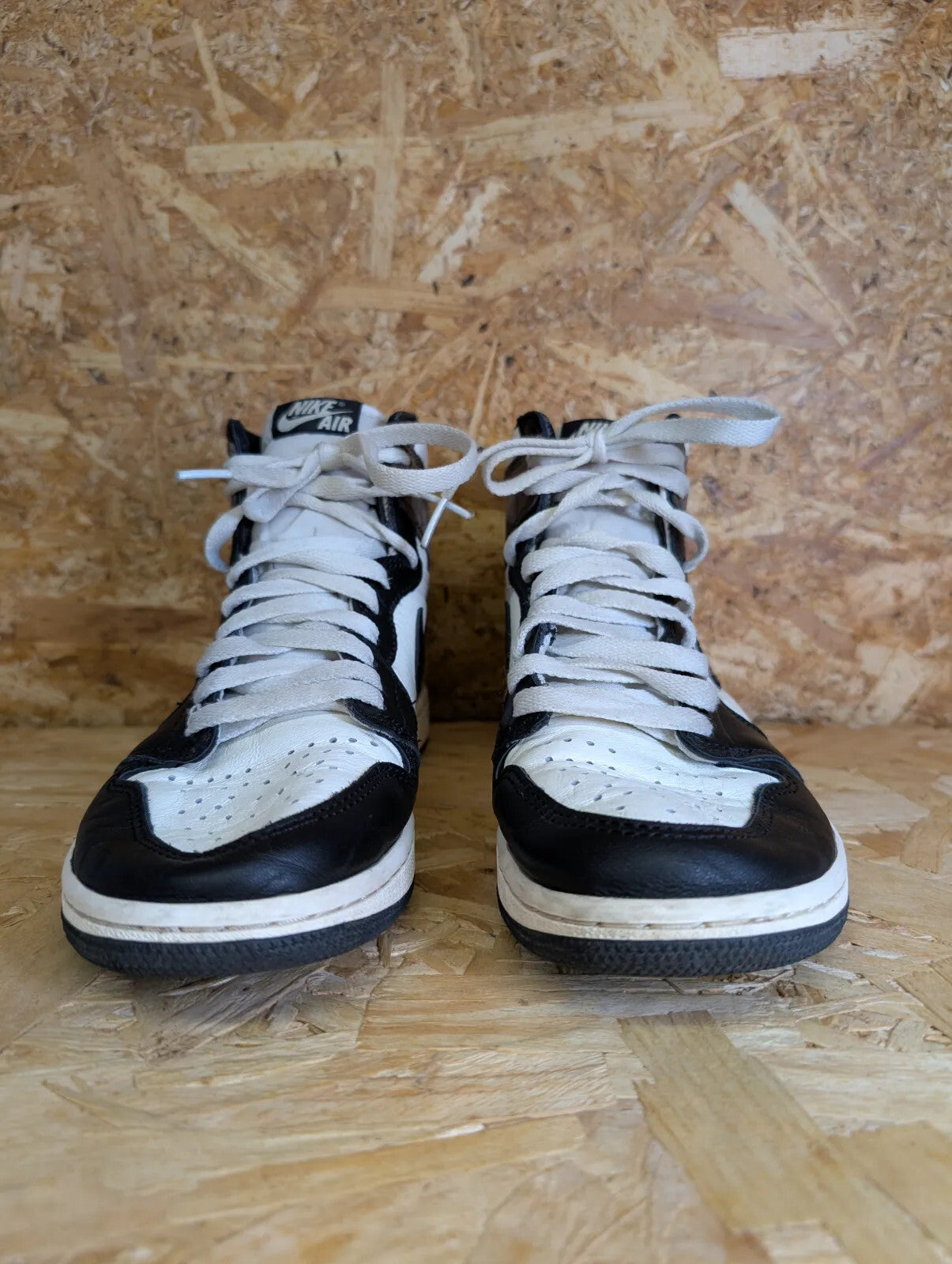 Nike Jordan 1 Retro High Dark Mocha Womens UK 6.5 Leather Suede Brown White