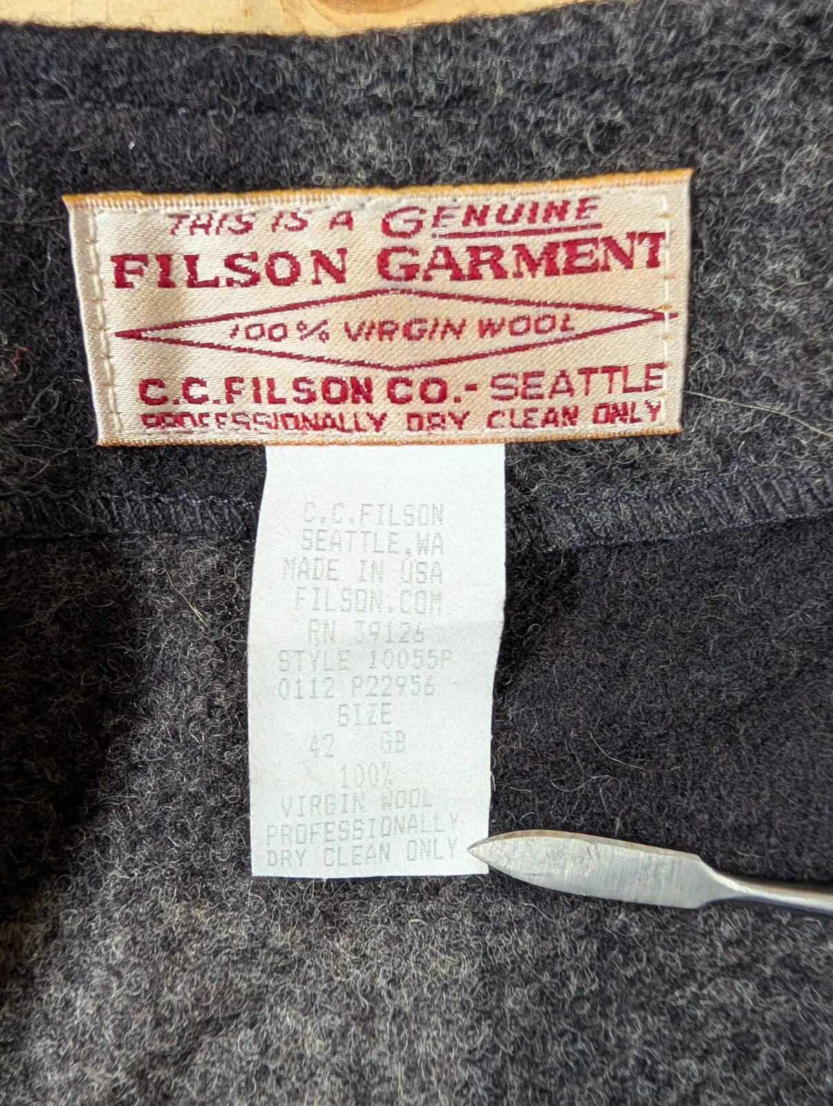 Filson Mackinaw Check Wool Vest Men Large 42 Grey Black Gilet USA Pocket Plaid