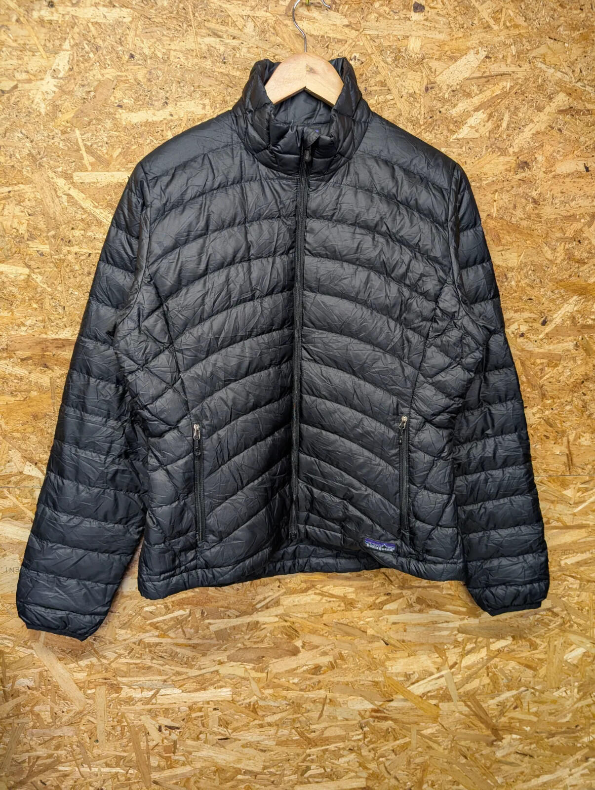 Patagonia Down Sweater Jacket Womens Medium Quilted Black Puffer Full Zip Layer