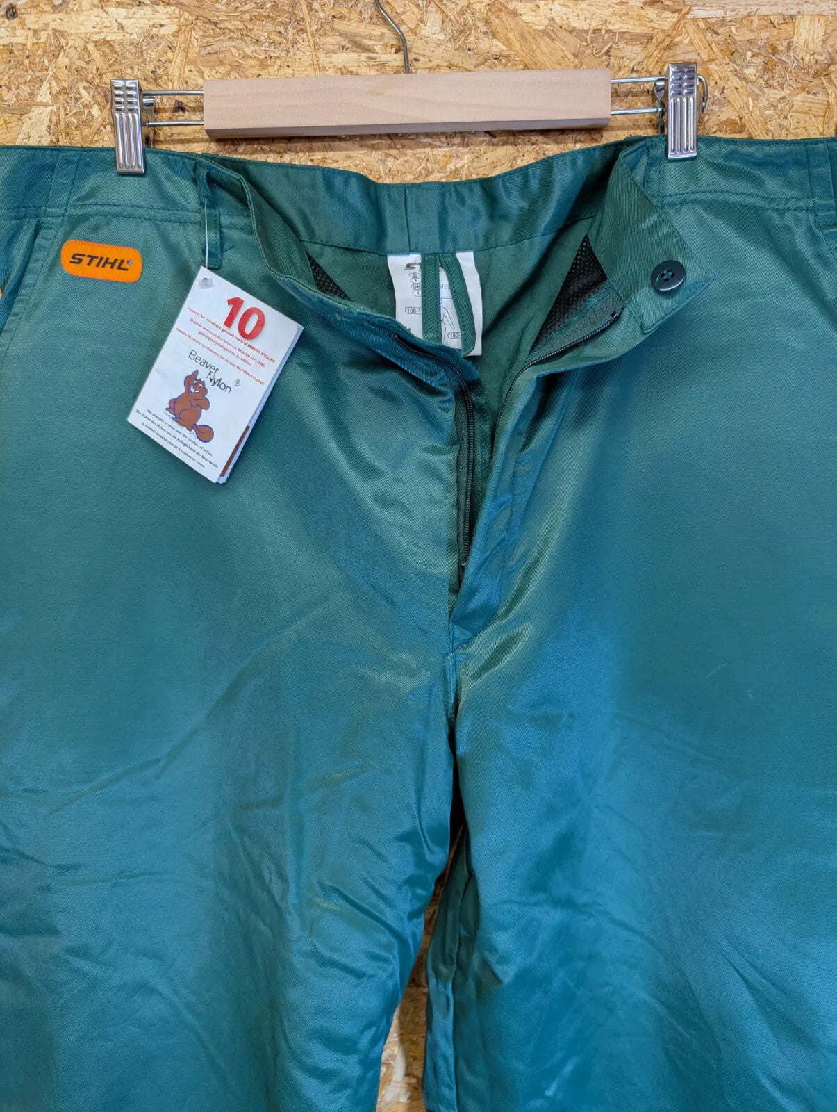 Stihl Protective Trousers W38 L32 Green Beavernylon Chainsaw Class 1 EN 381 Work