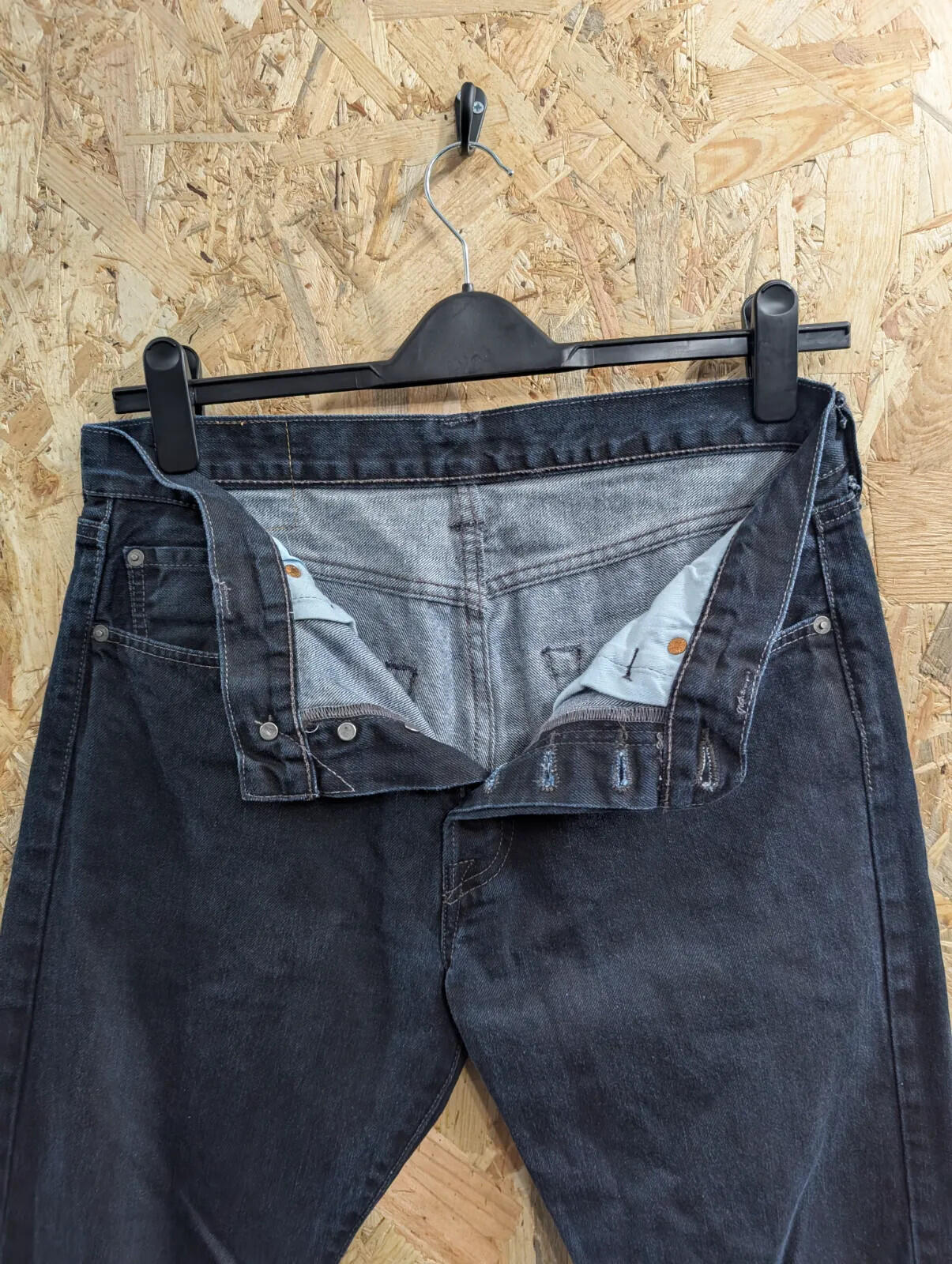 Levis 501 Jeans Men W32 L30 Dark Blue Wash Denim Regular Straight Fit Button Fly
