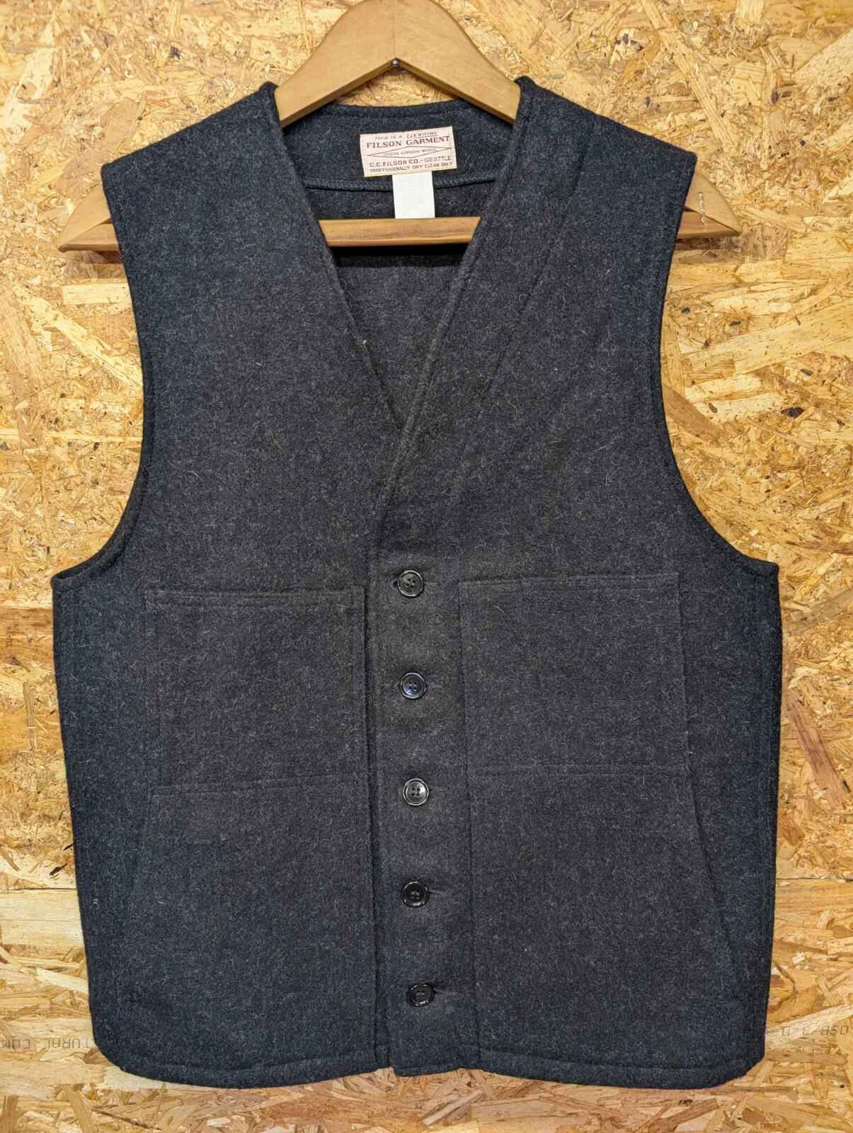 Filson Mackinaw Wool Vest Mens Medium 40 Charcoal Grey Black USA Button Gilet