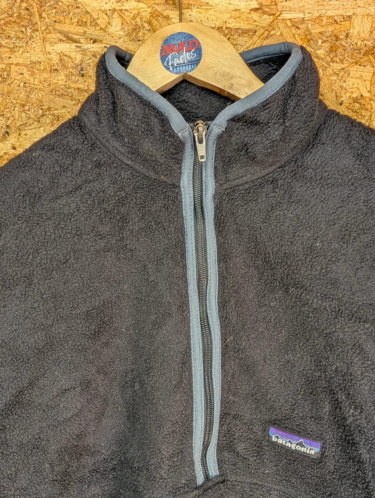 Patagonia Synchilla Fleece Mens Large Black 1/4 Zip Vintage Hiking Outdoors