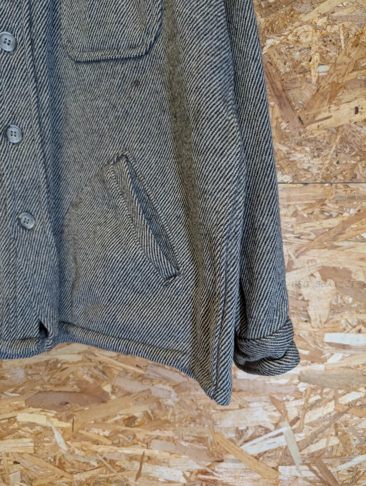 Vintage Woolrich Mackinaw Jacket Mens Large Grey Herringbone Overshirt USA 80s