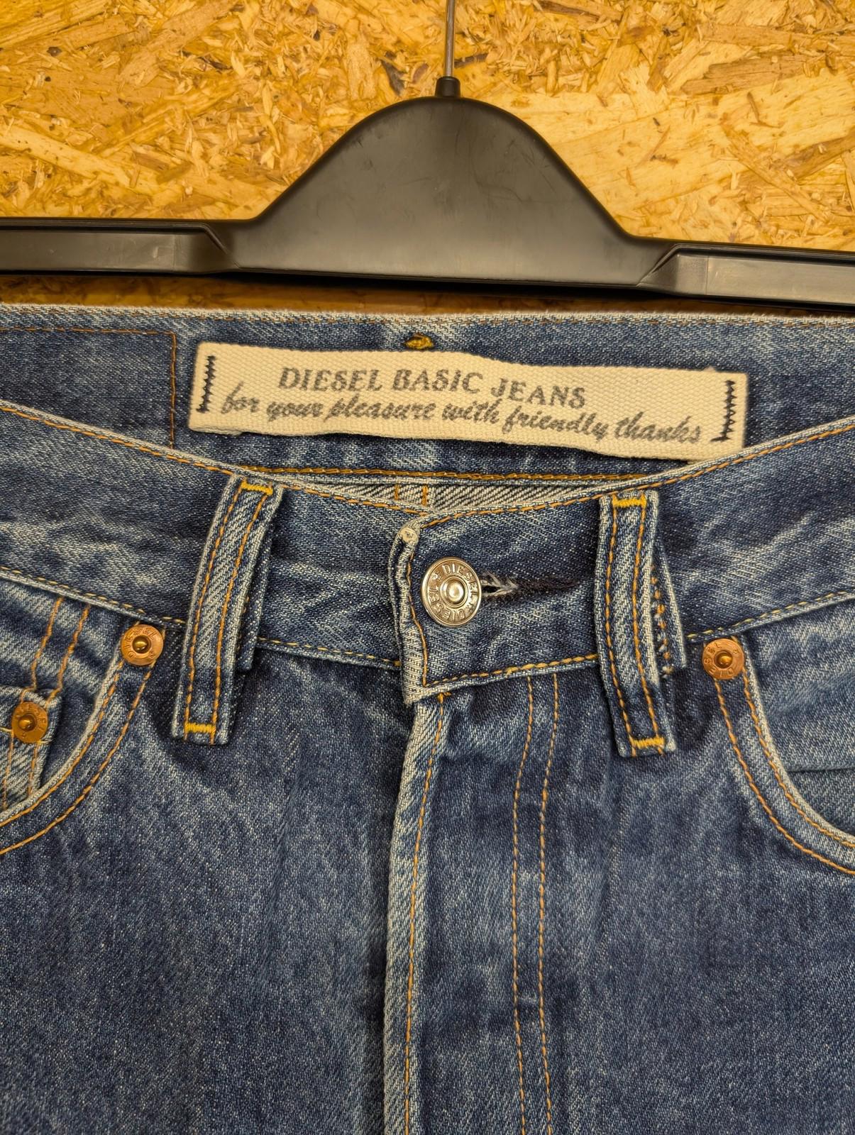 Diesel Basic Jeans W28 L34 Men RR55 Straight Italian Denim Blue 90s Vintage