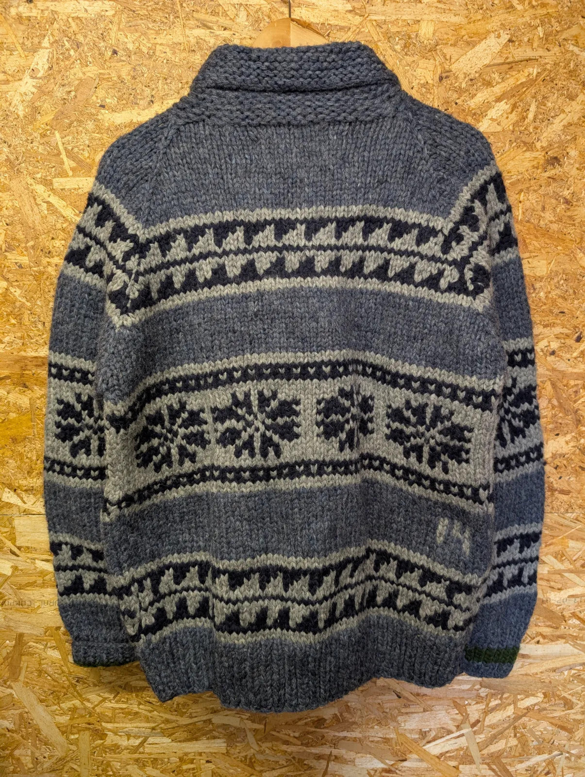 Filson Cowichan Cardigan Sweater Large Grey Wool Hand Knit Fair Isle Canada Ltd