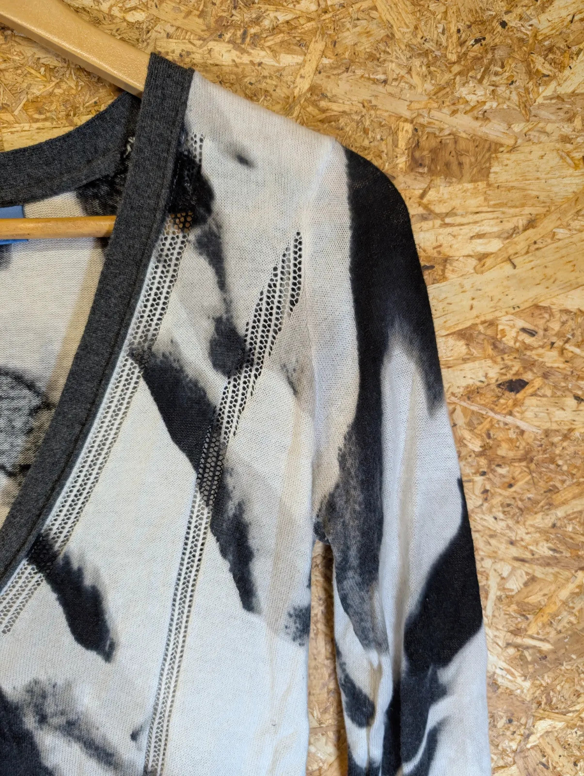 Simply Vera Wang Cardigan Womens XS Black White V-Neck Knitted Abstract Tie-Dye