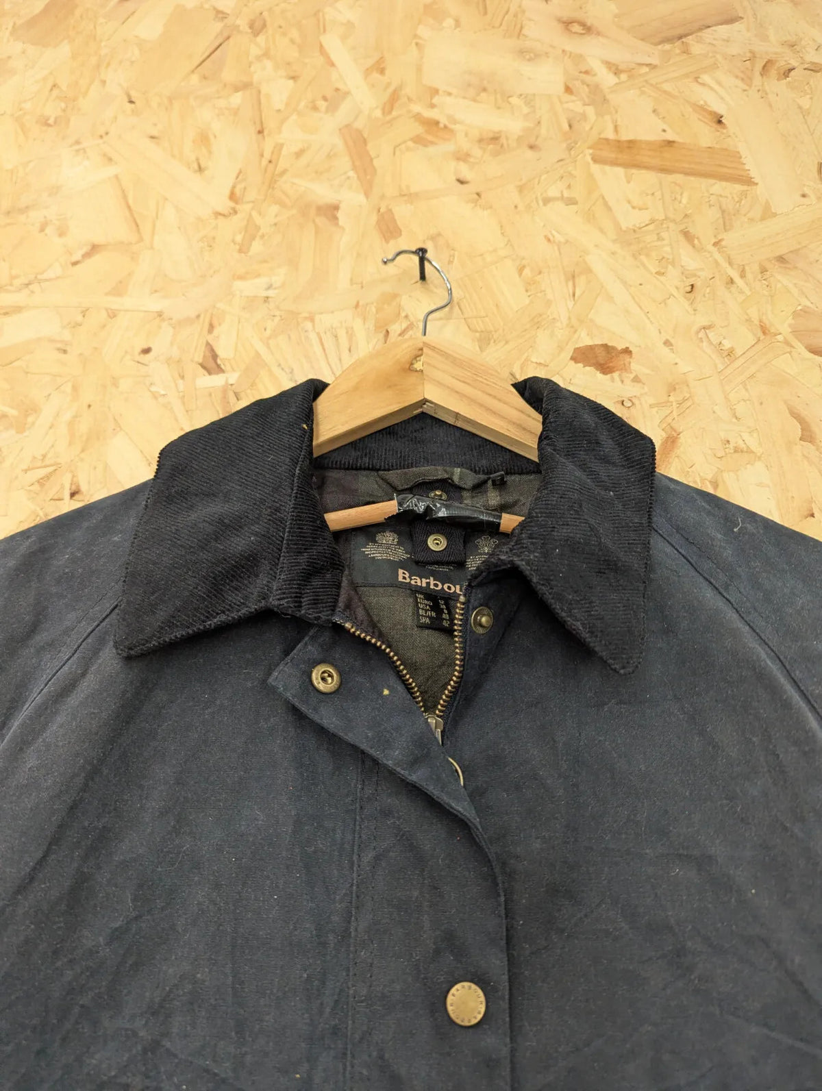 Barbour Acorn Wax Jacket Womens UK12 Black Corduroy Collar Country Tartan
