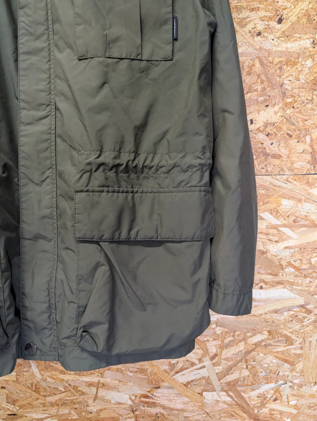 Peak Performance Clifford Jacket Mens Medium Green Hood Japanese Hiking Utility