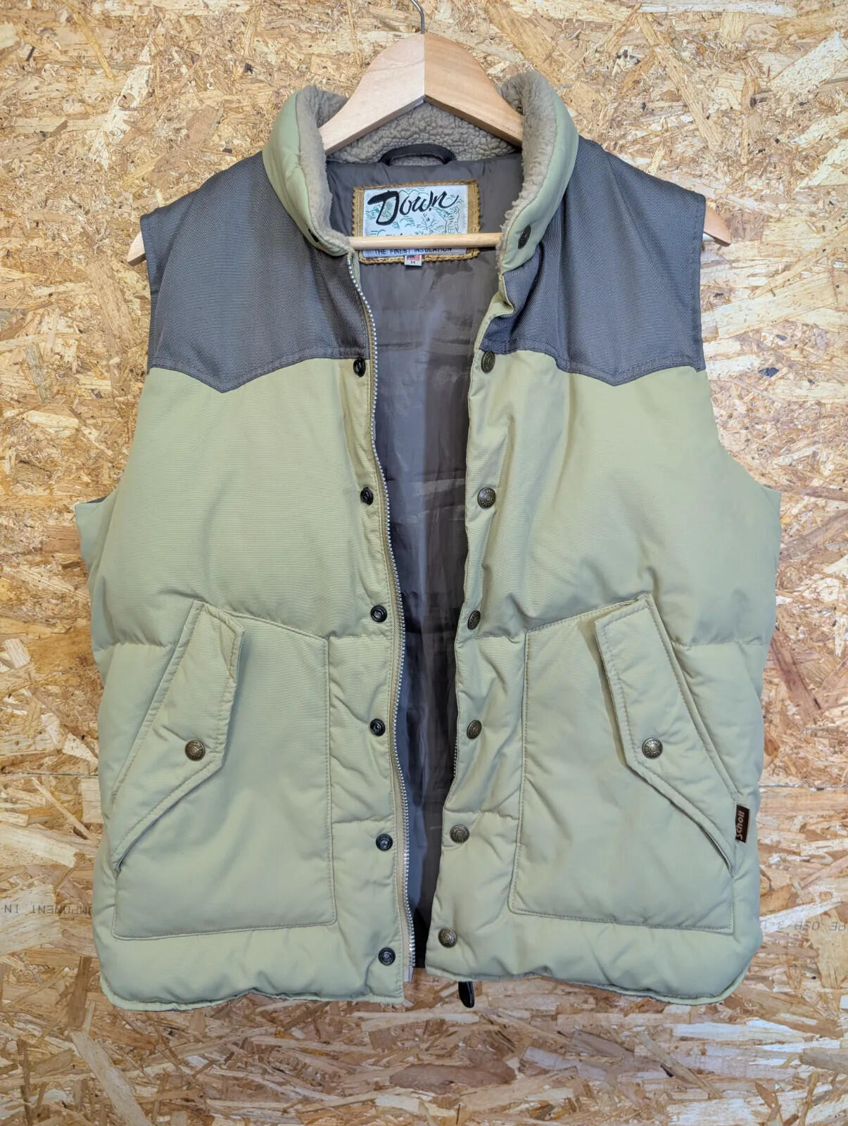 Down By Schott NYC Puffer Gilet Mens Medium Khaki Green Insulated USA Made Vest