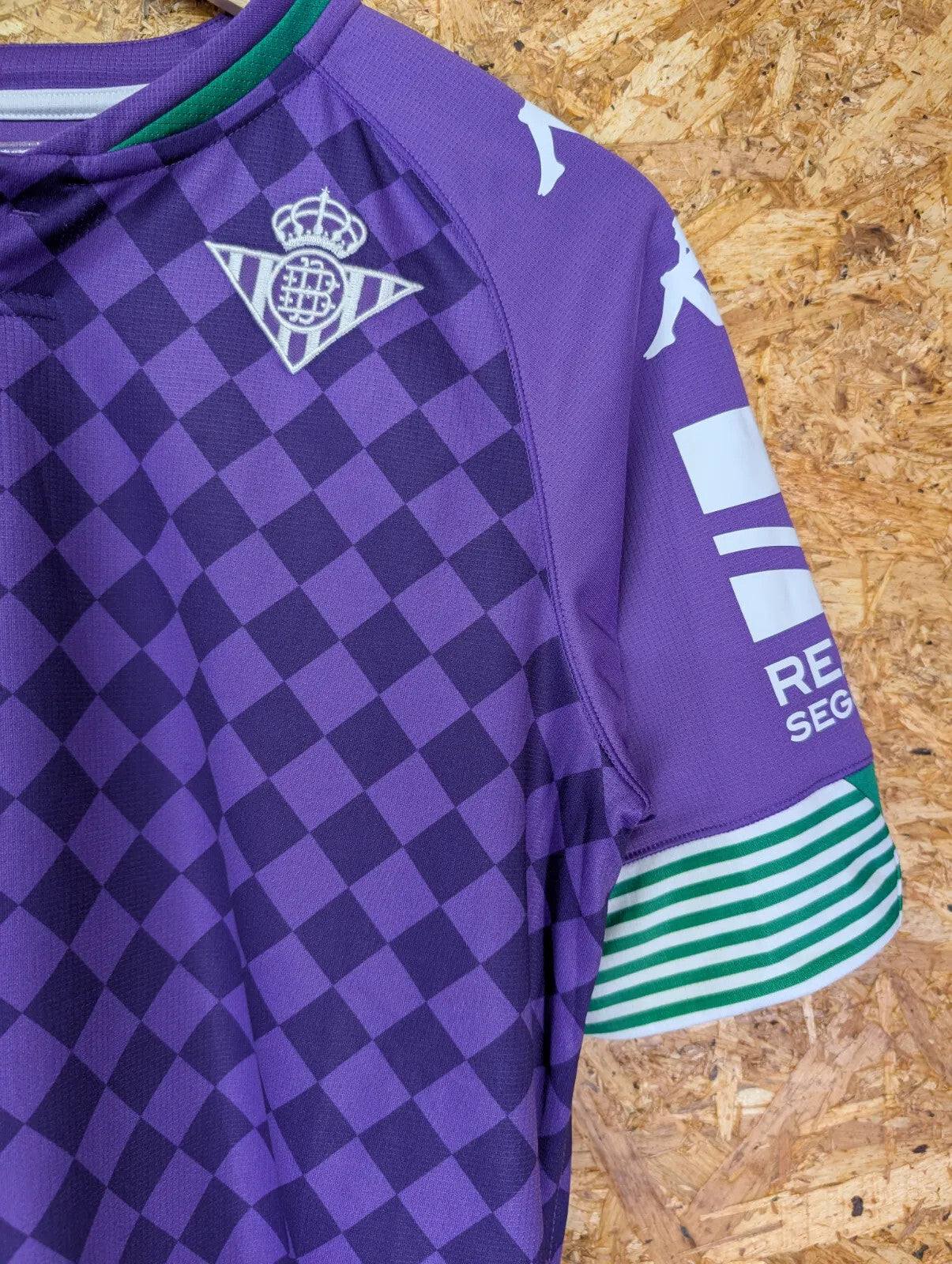 Real Betis 2020/21 Away Football Shirt Small Purple Check LaLiga S/S Kappa Spain